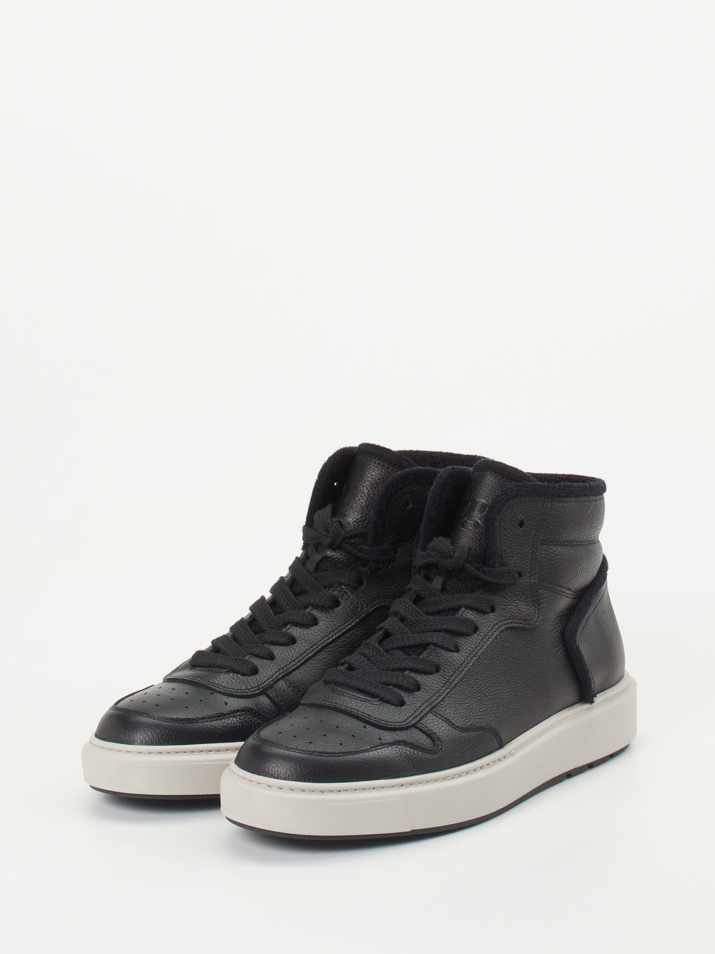 Sneaker High schwarz 1673009003802