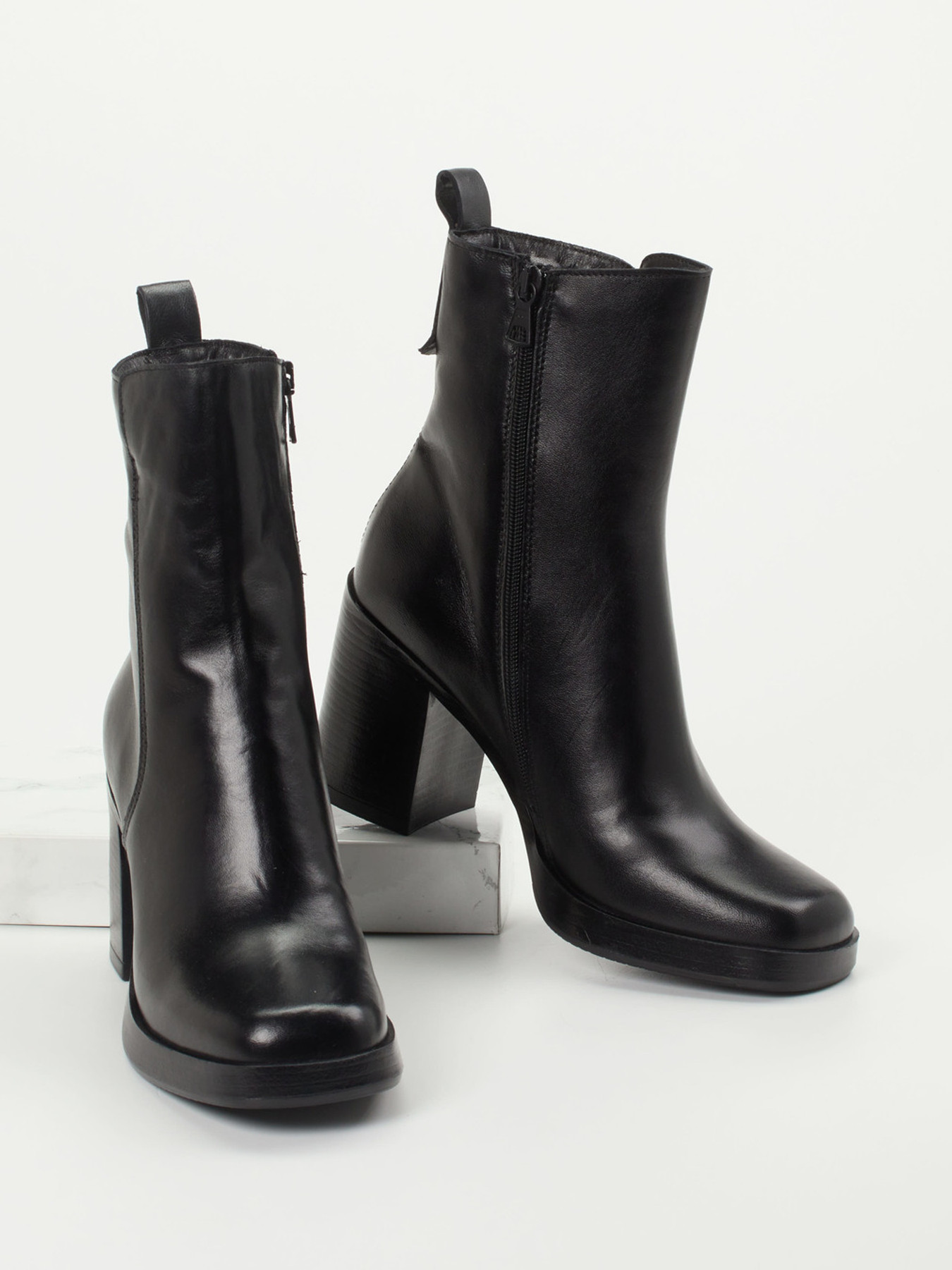 Stiefelette schwarz 1739009015304