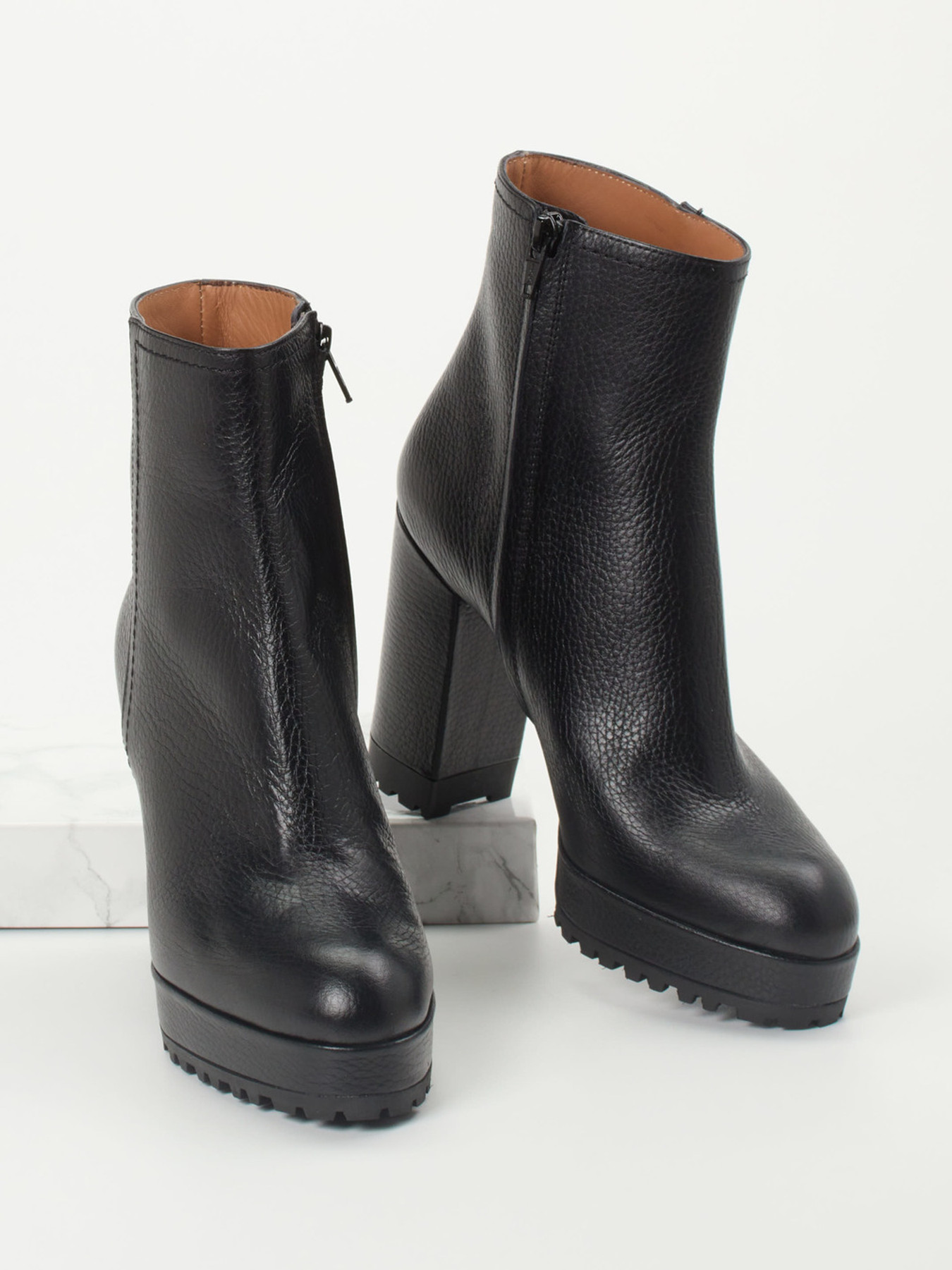 Stiefelette schwarz 1739009016504