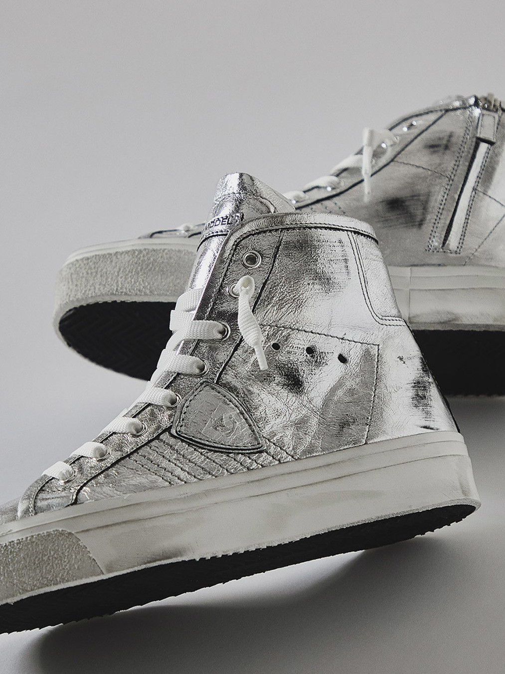 Sneaker high silber 1675449000102