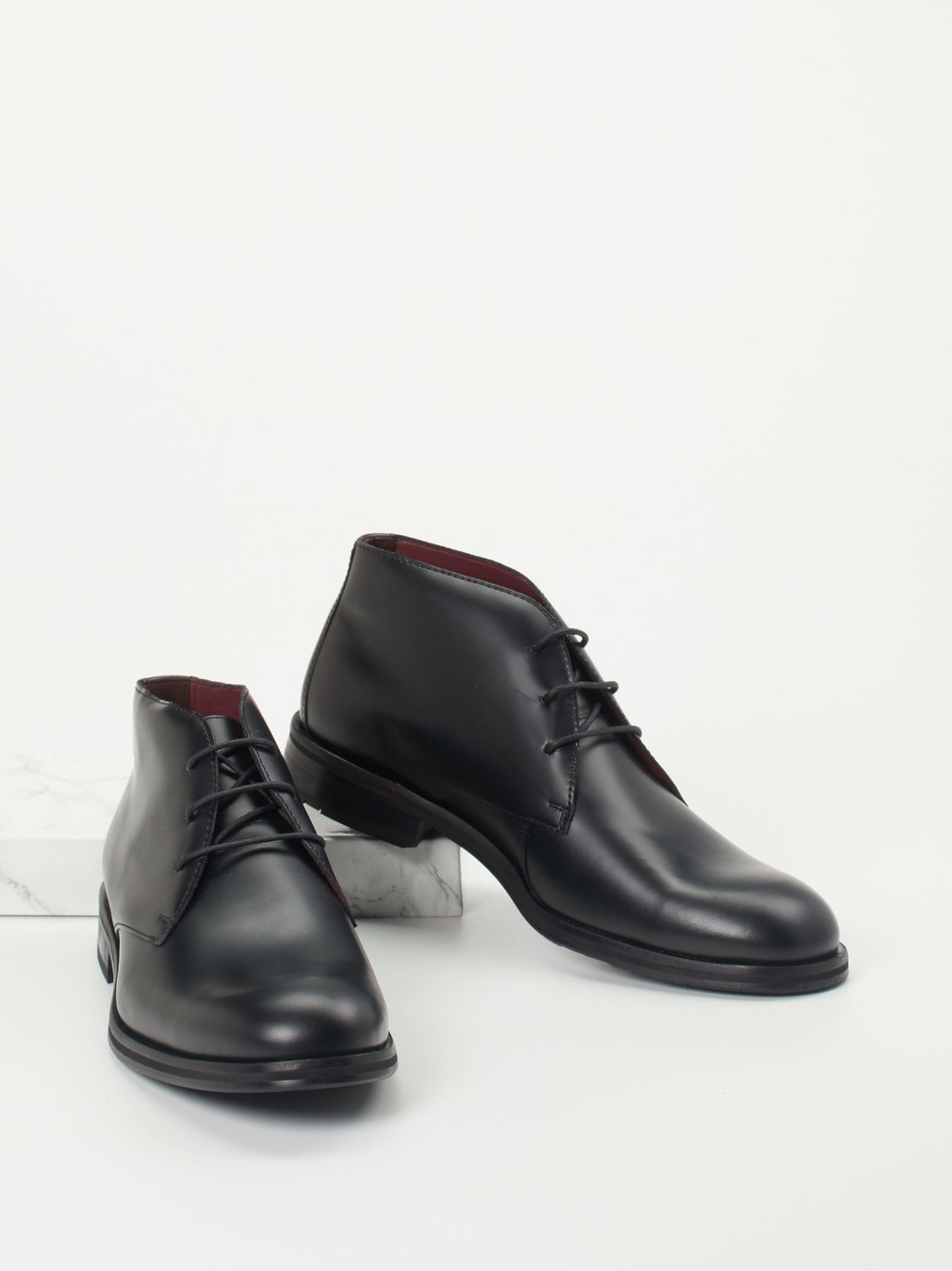 Boots schwarz 4701009076304