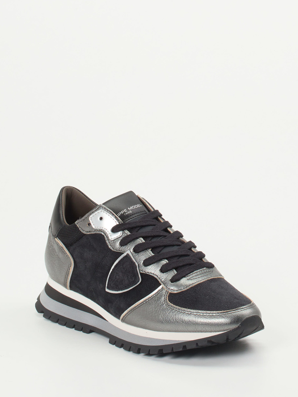 Sneaker schwarz 1665004000806