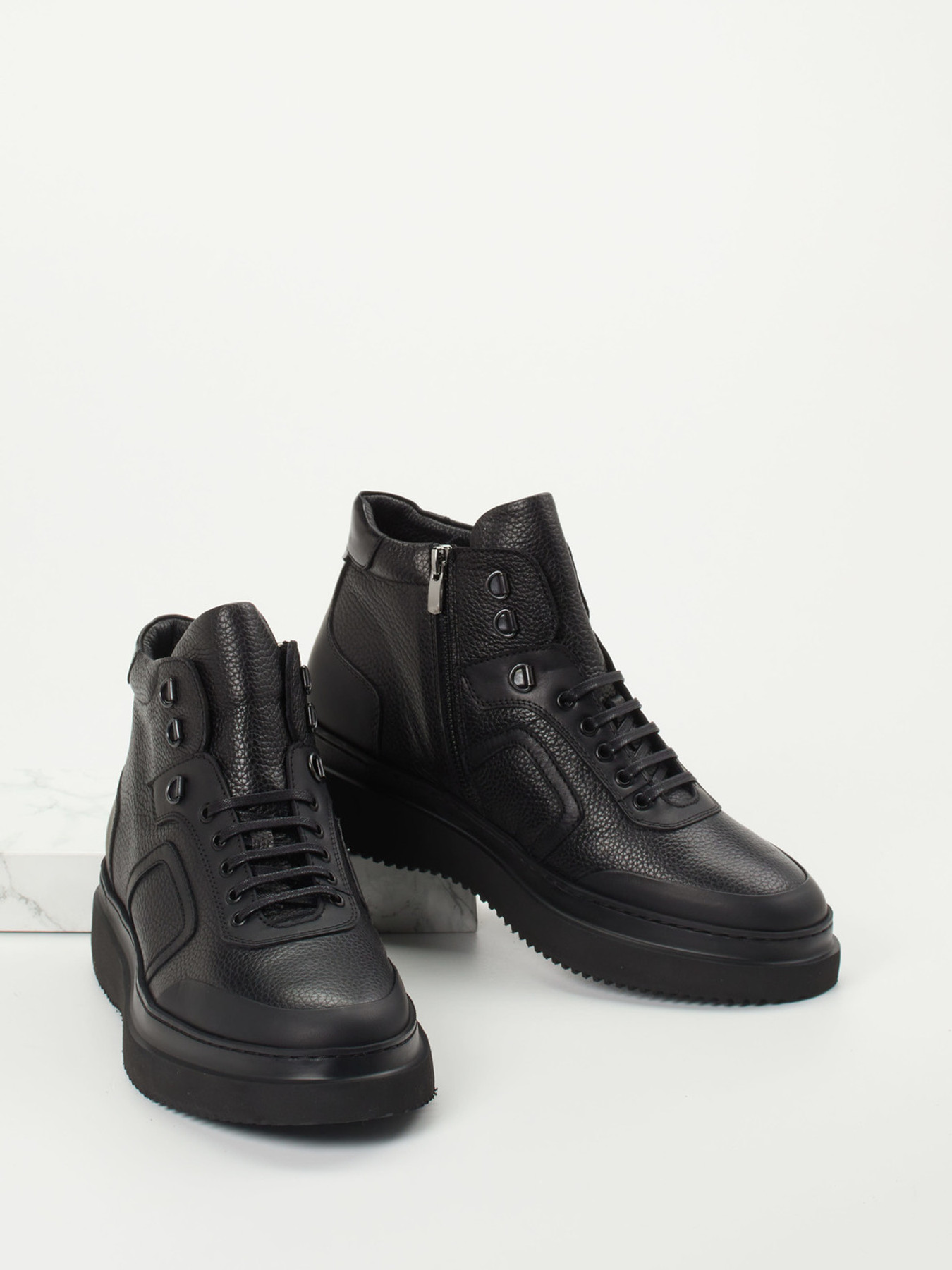 Sneaker high schwarz 4861009055004