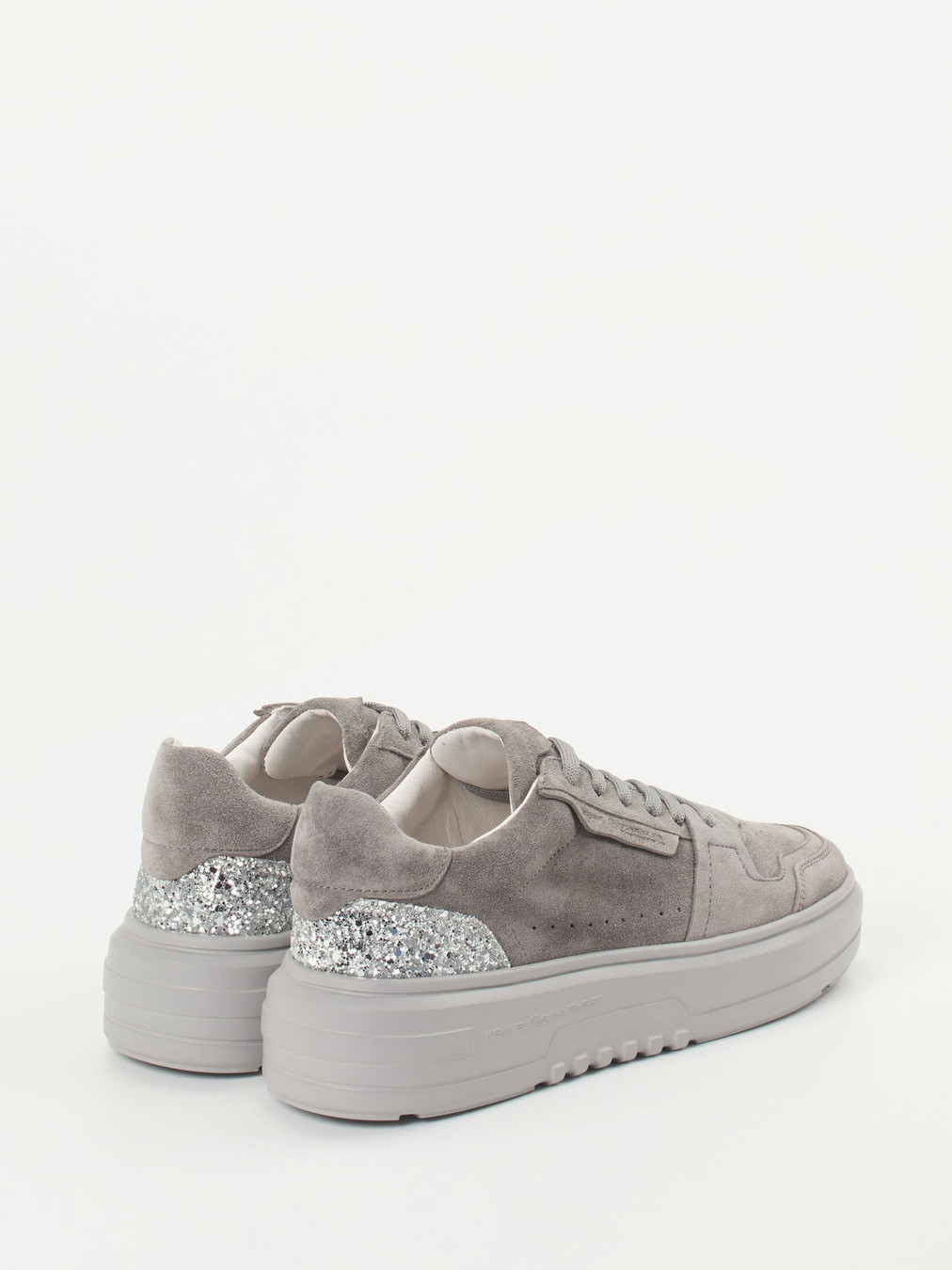 Sneaker grau 1663459004803