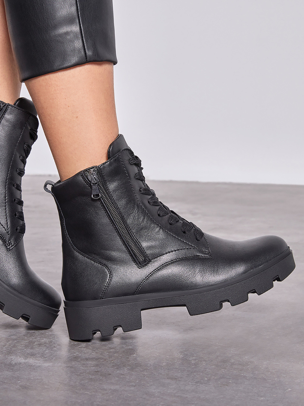 Stiefelette schwarz 2851009015202