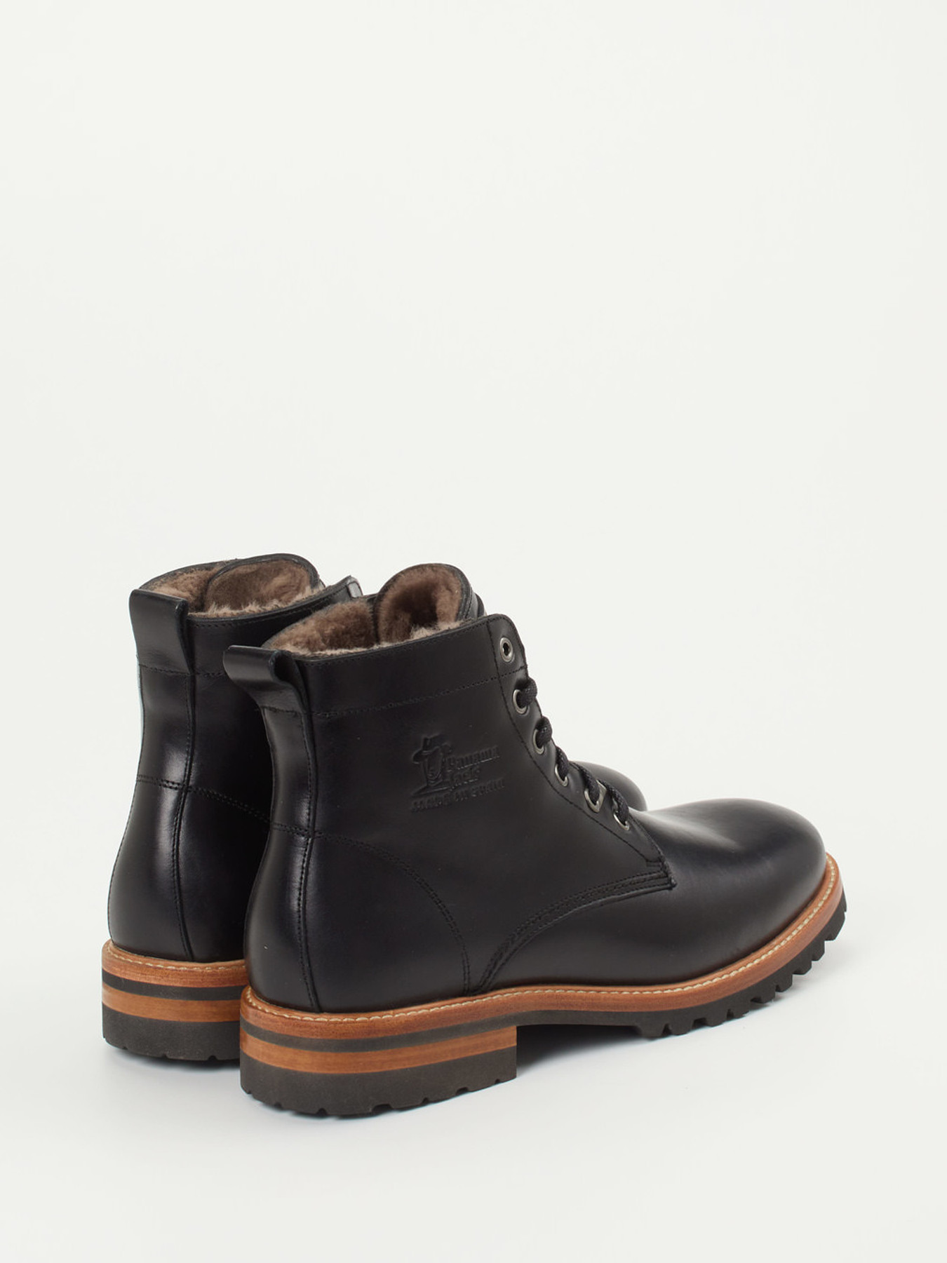 Boots schwarz 4801009056403