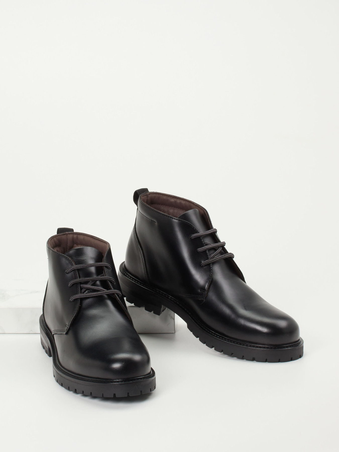 Boots schwarz 4701009076804