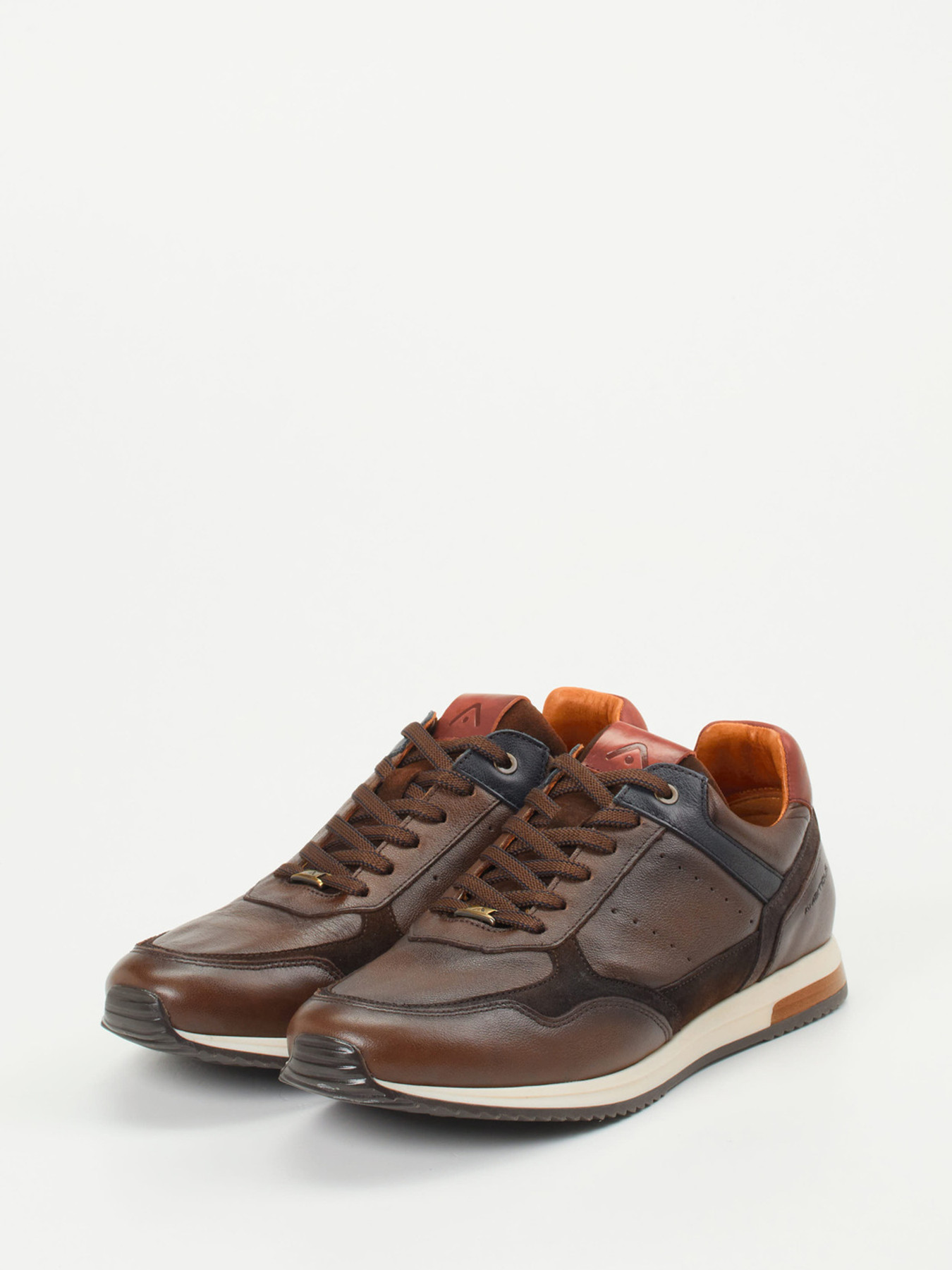 Sneaker braun 4661229018702