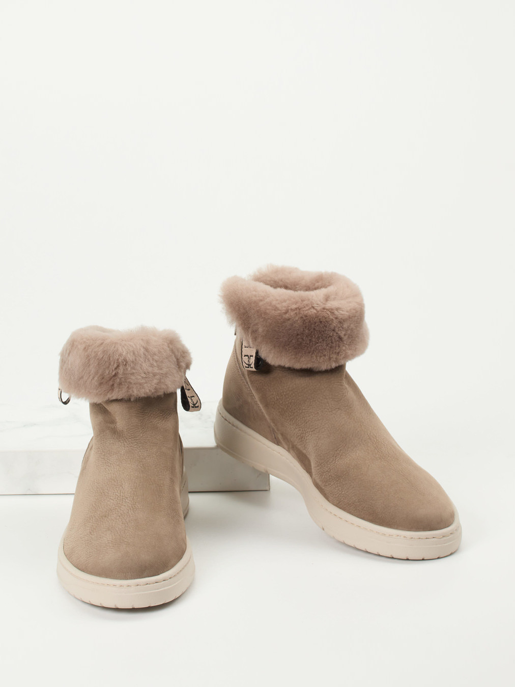 Stiefelette braun 1833249000504