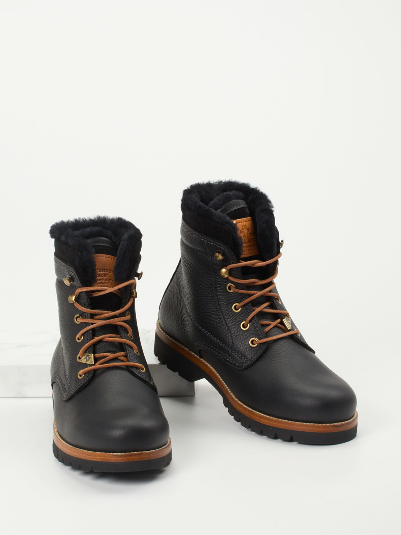 Boots schwarz 4801009056204