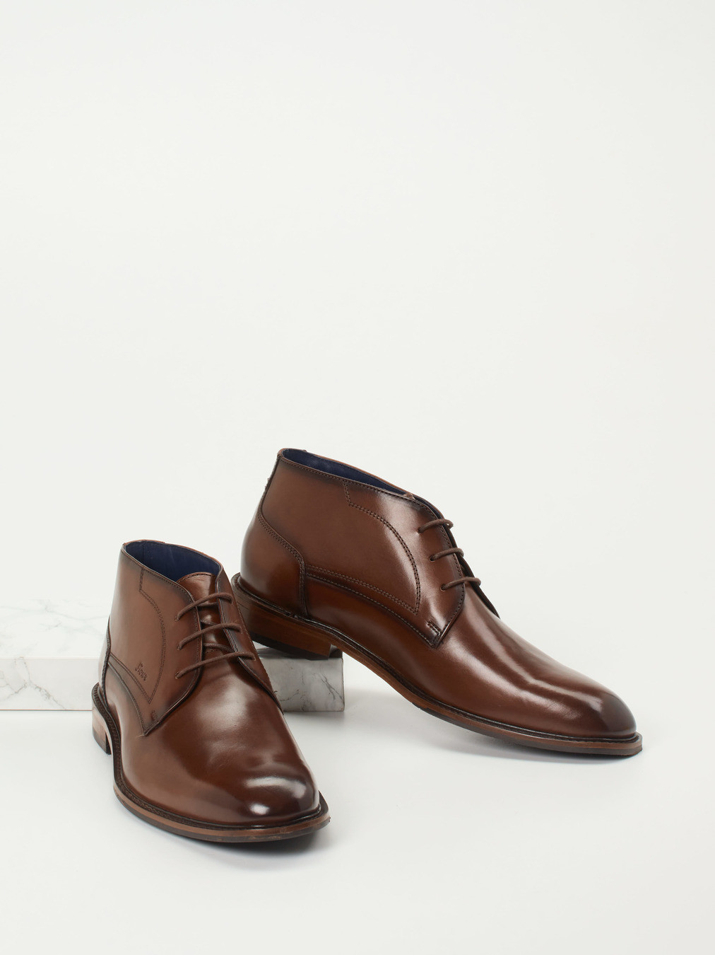 Boots braun 4700229003204