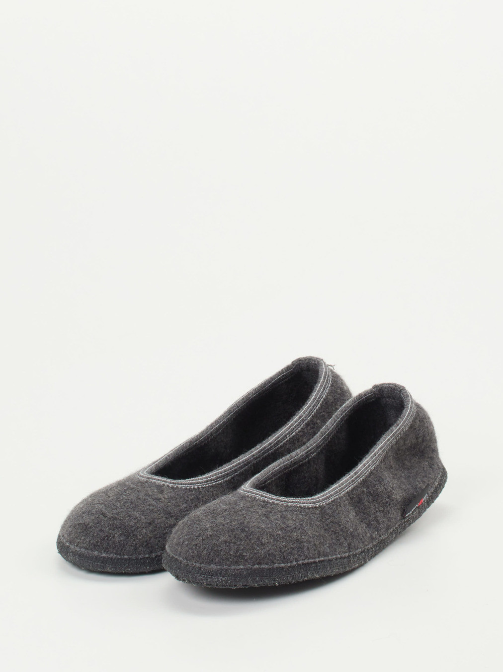 Hausschuh grau 7173409003302