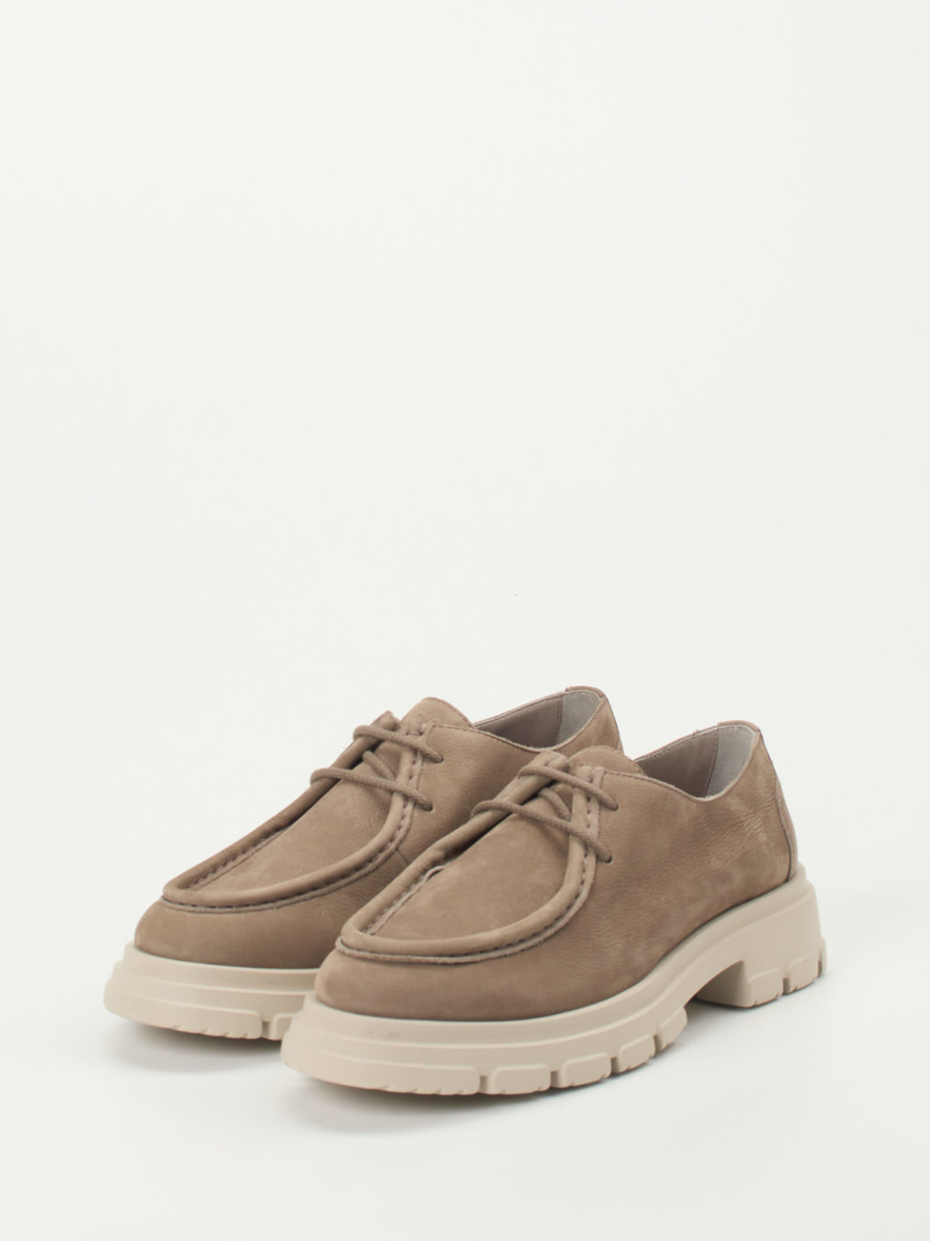 Schnürschuh braun 1563249001302