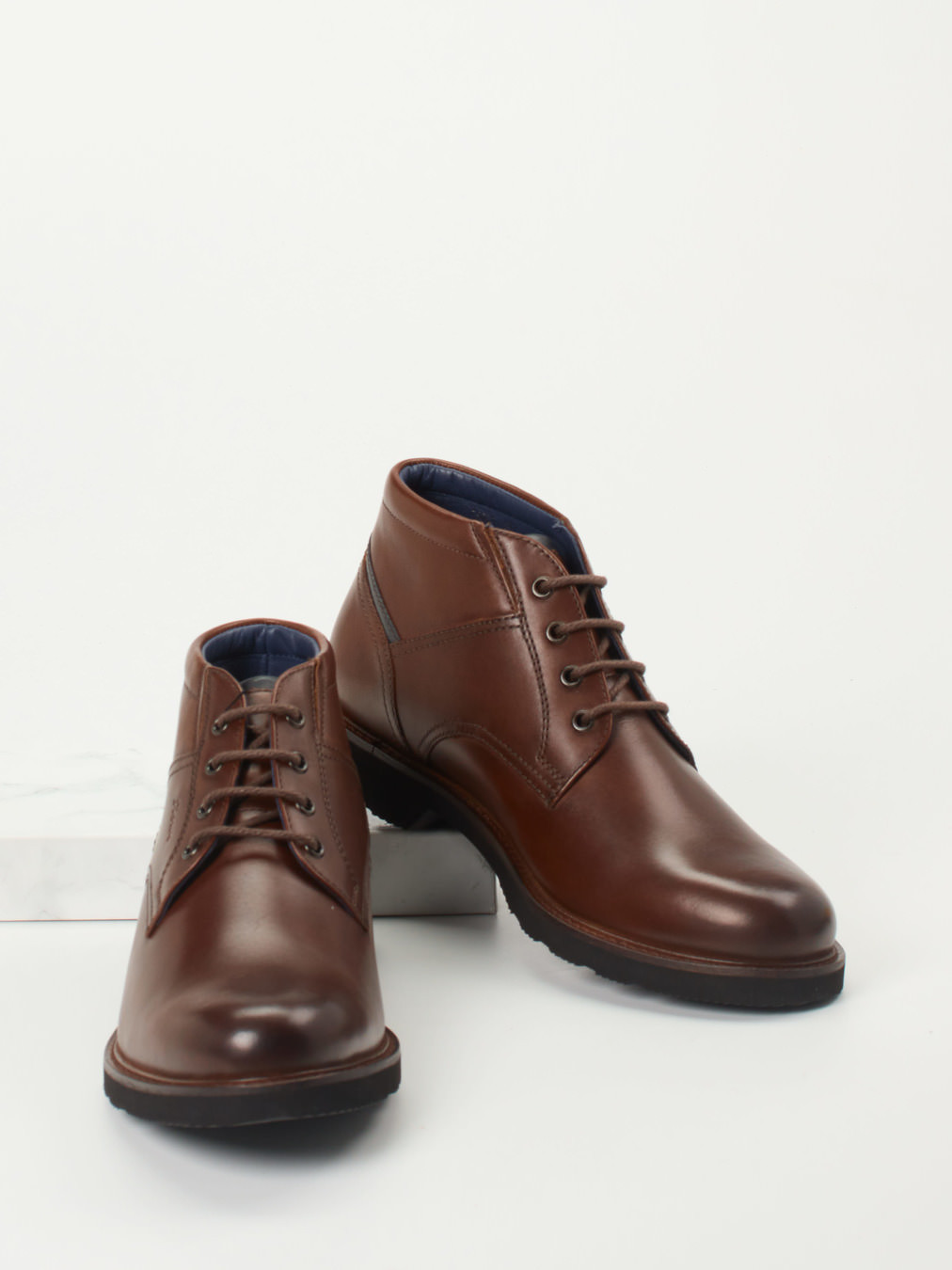 Boots braun 4701229061404