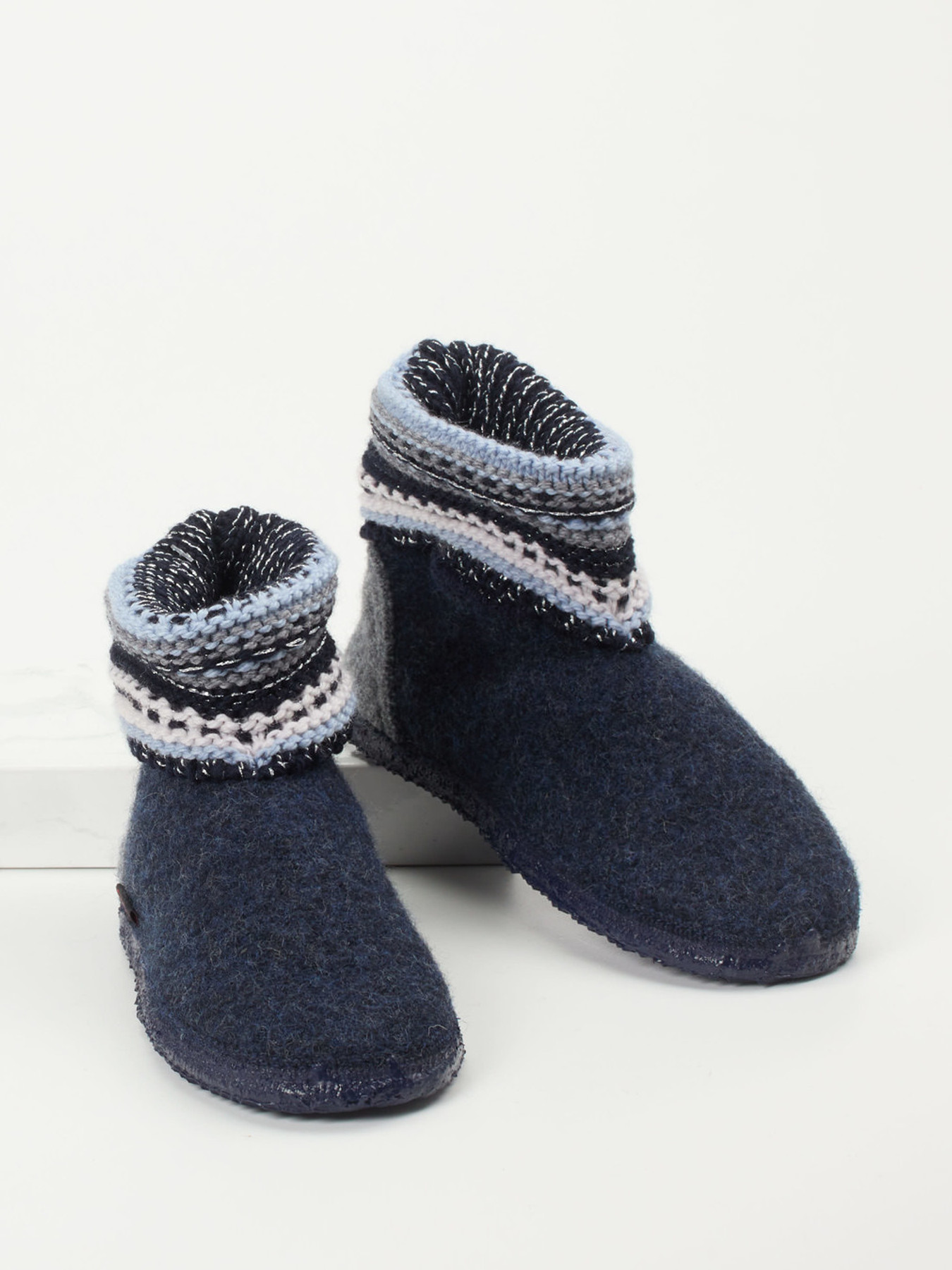 Hüttenschuh blau 7180109000604