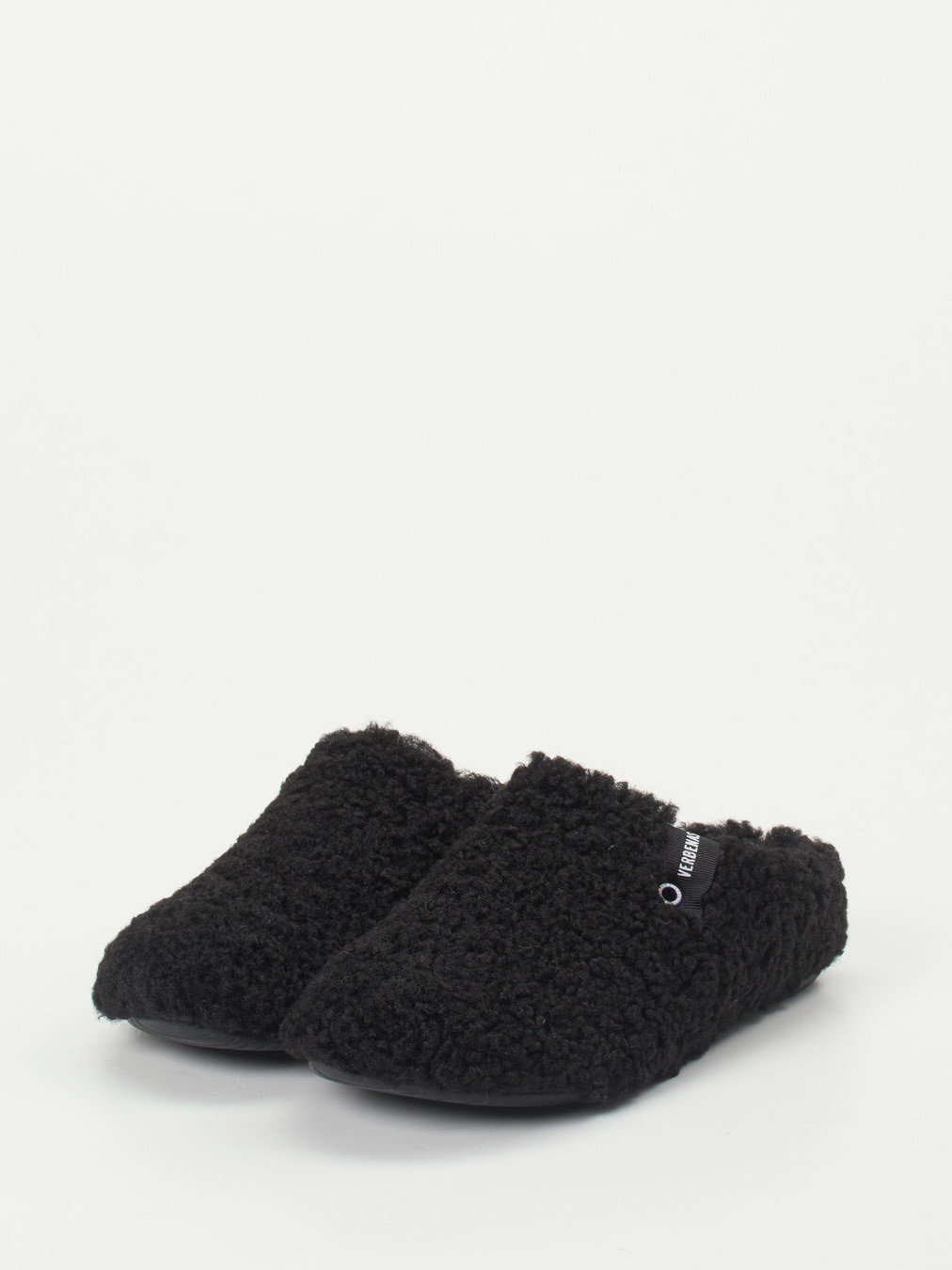 Hausschuh schwarz 7163009005402