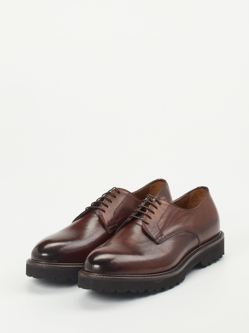 Schnürschuh braun 4610209093602