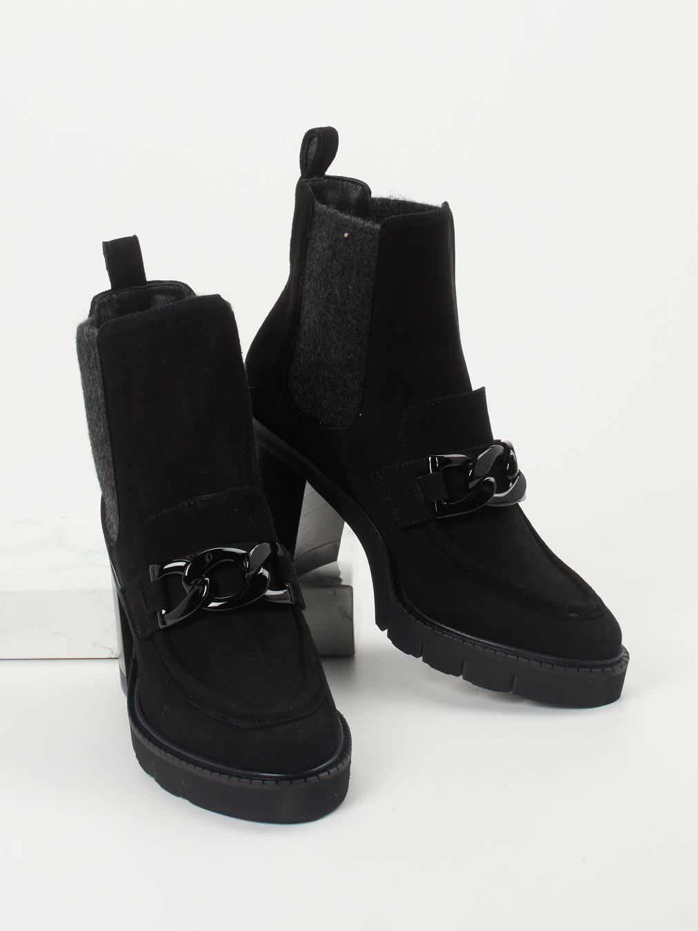 Chelsea Boots schwarz 1739009016604