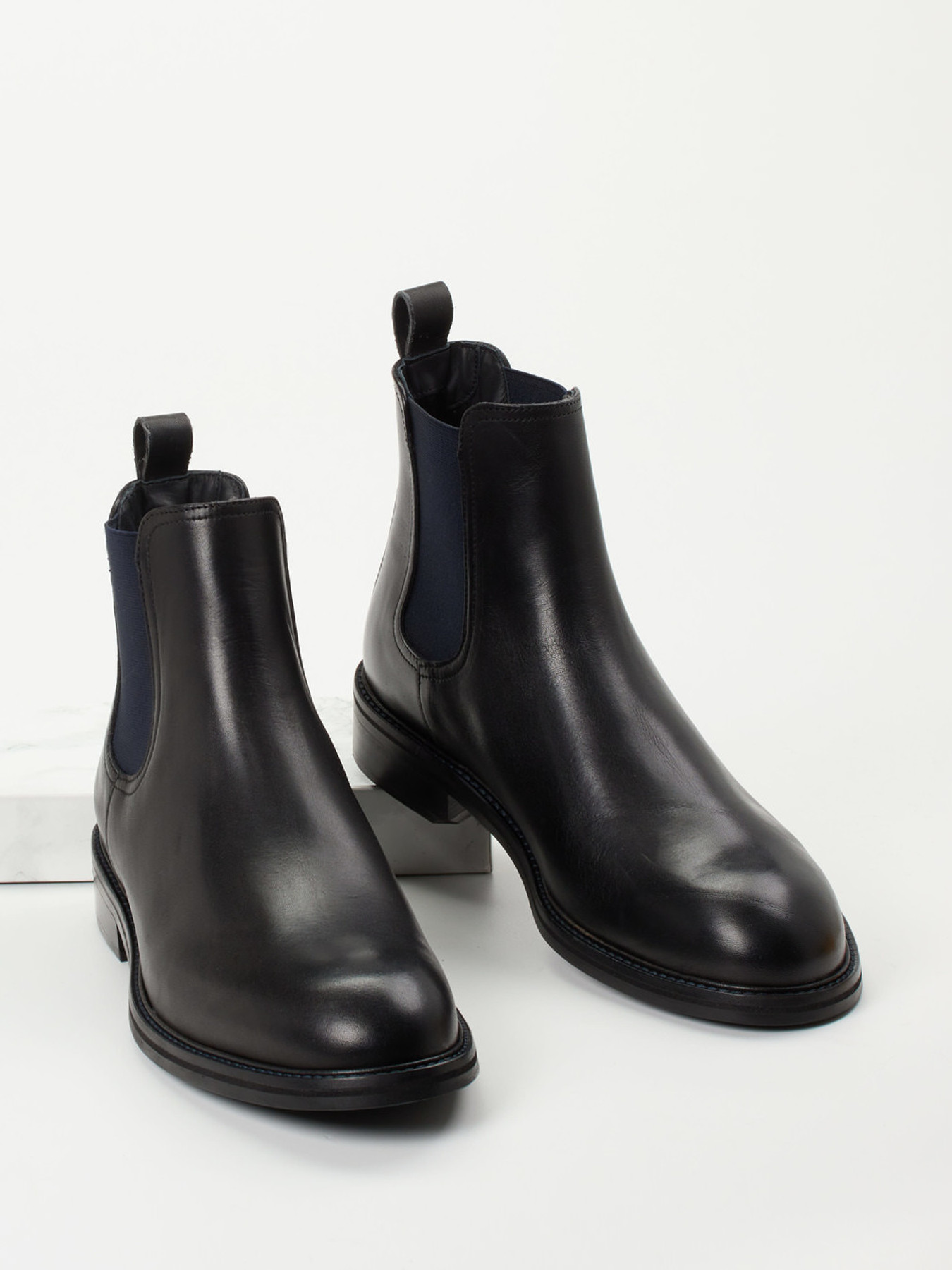 Chelsea Boots schwarz 4711009021104