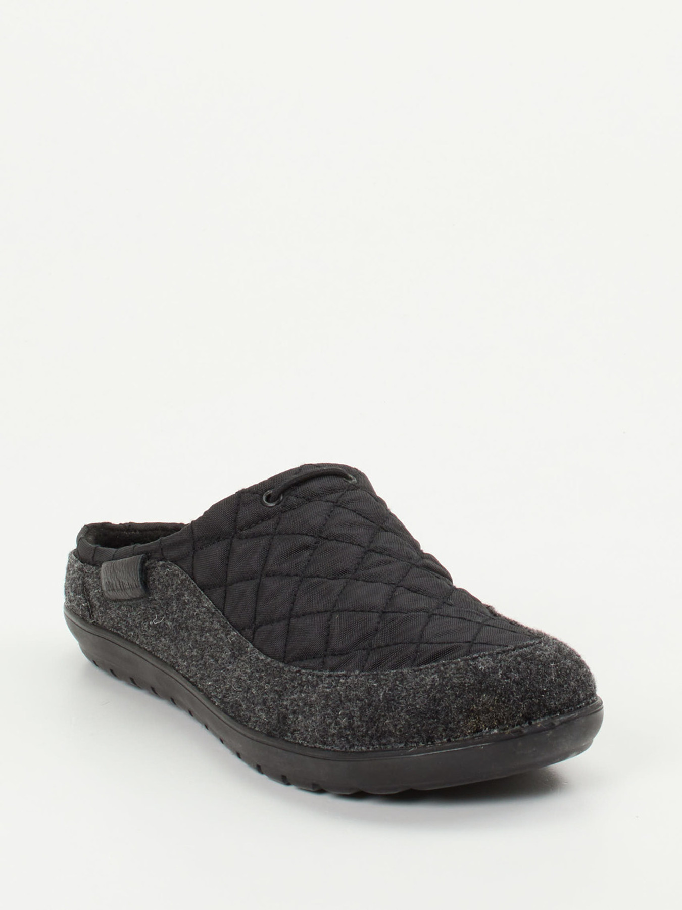 Pantolette grau 7463409006306