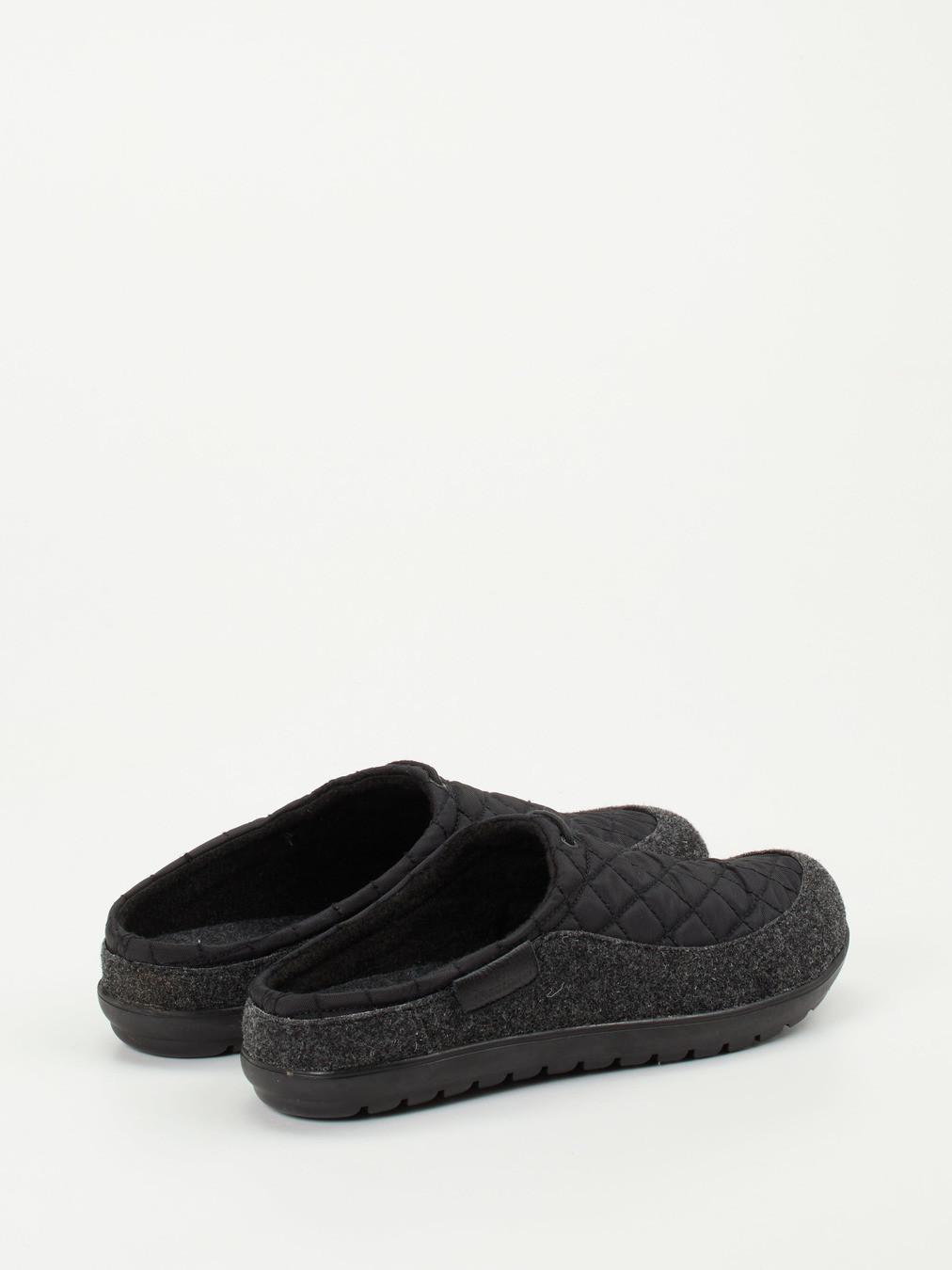 Pantolette grau 7463409006303