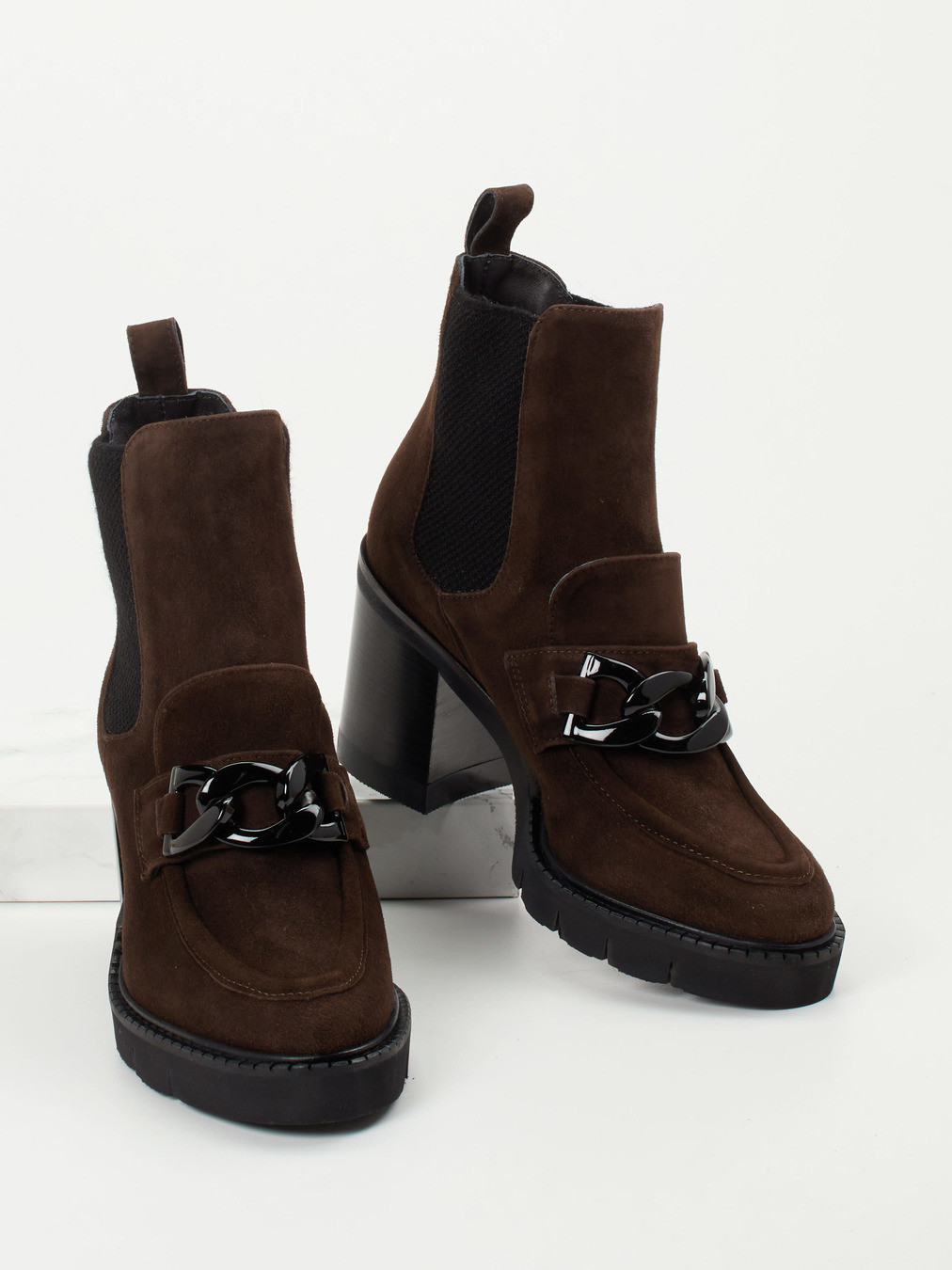 Chelsea Boots braun 1739209001604