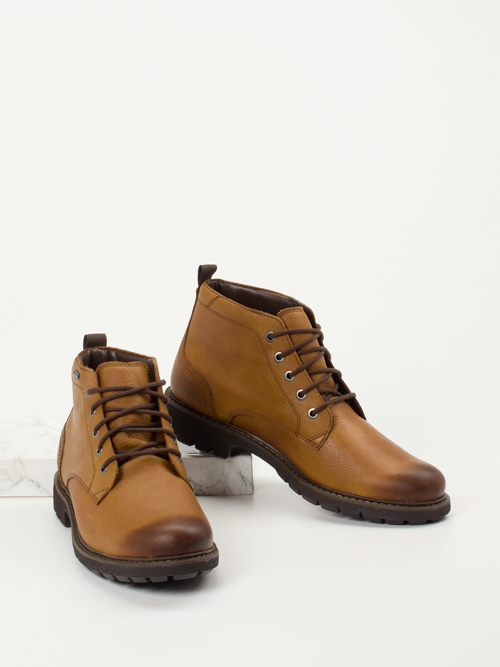 Boots braun 4701229061704