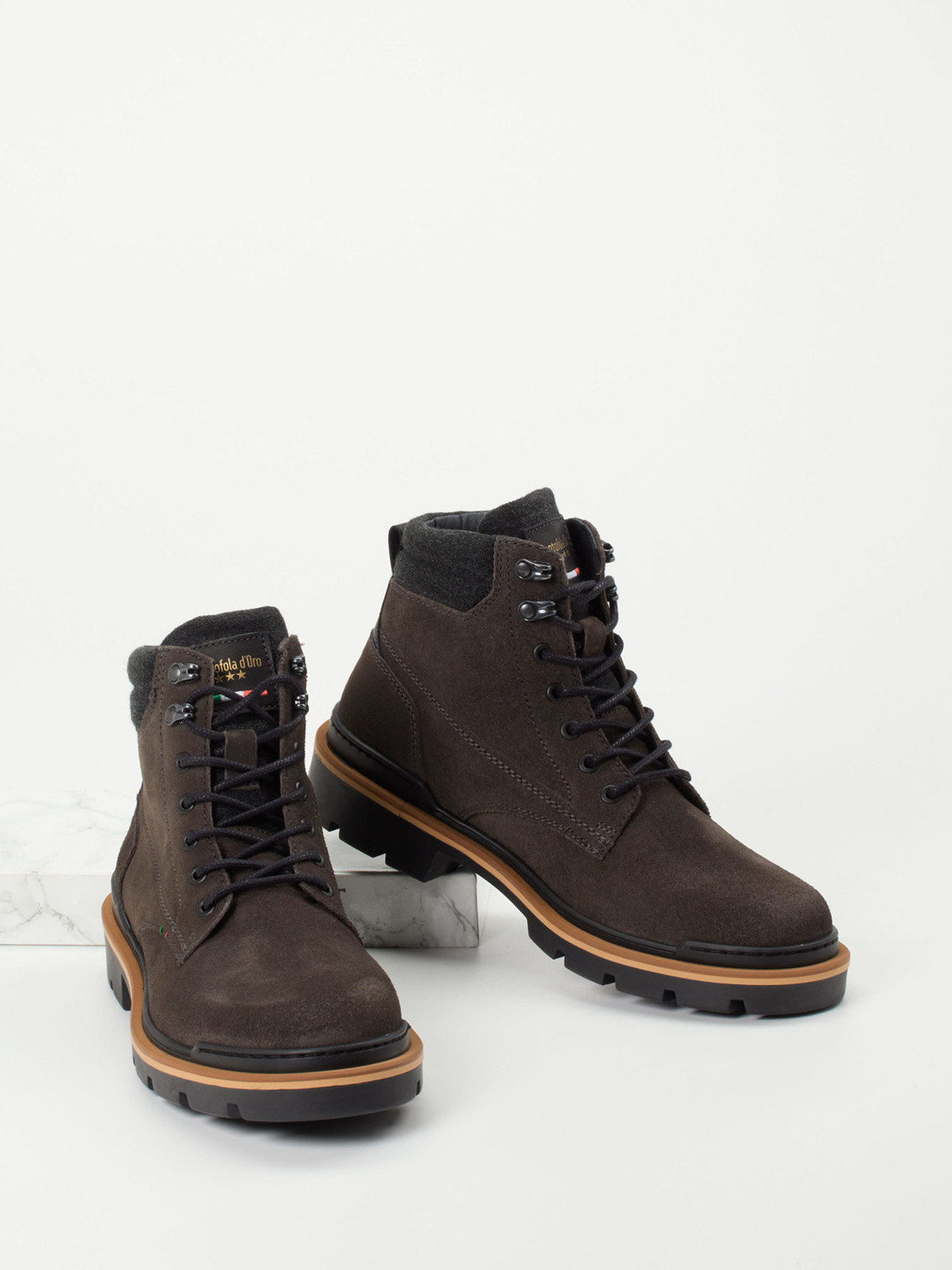 Boots grau 4701409012504