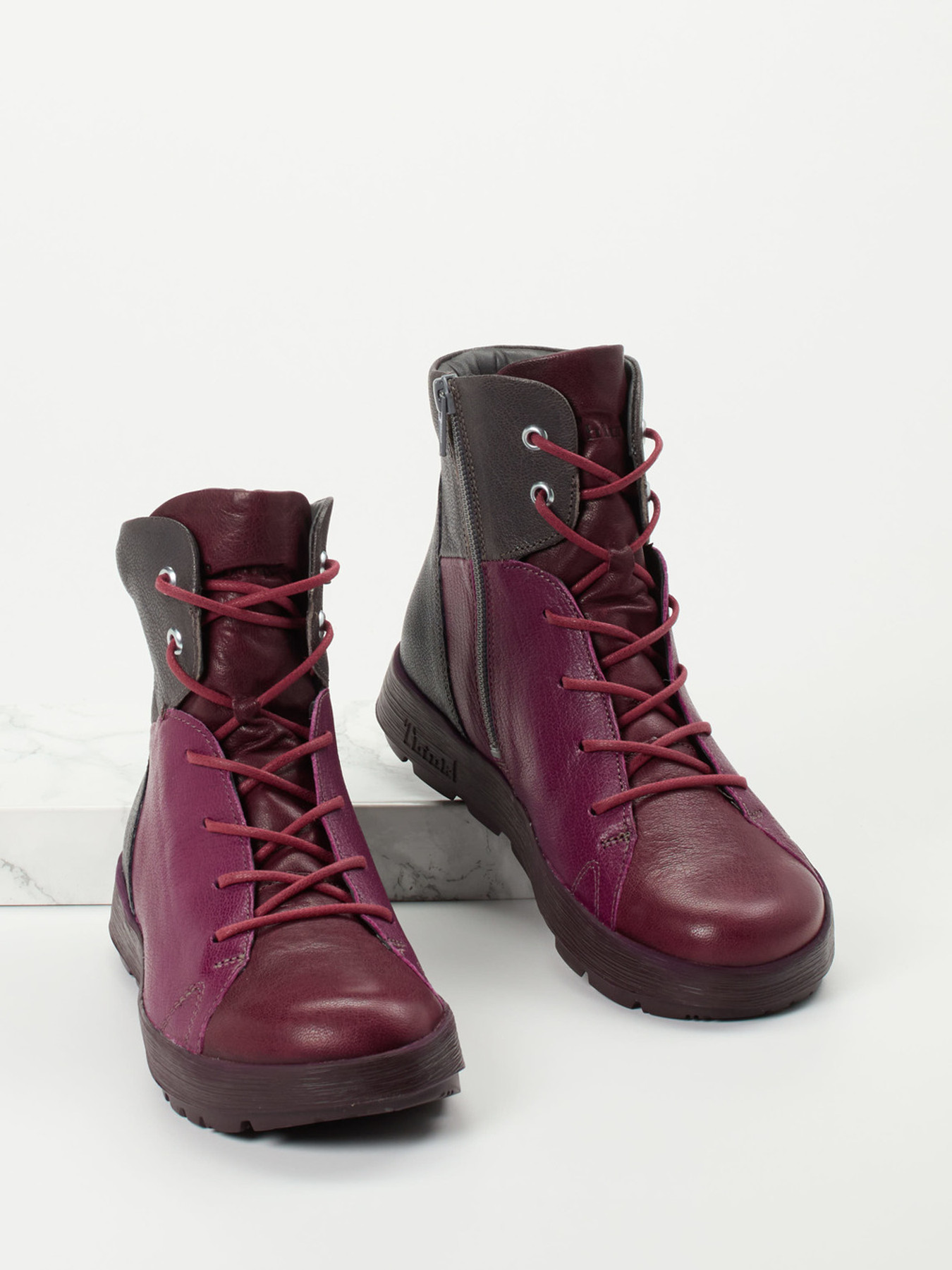 Stiefelette rot 2851554000104