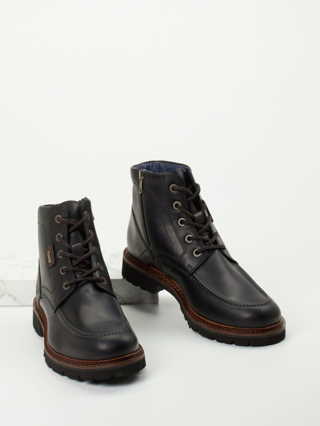 Boots schwarz 4701009075004