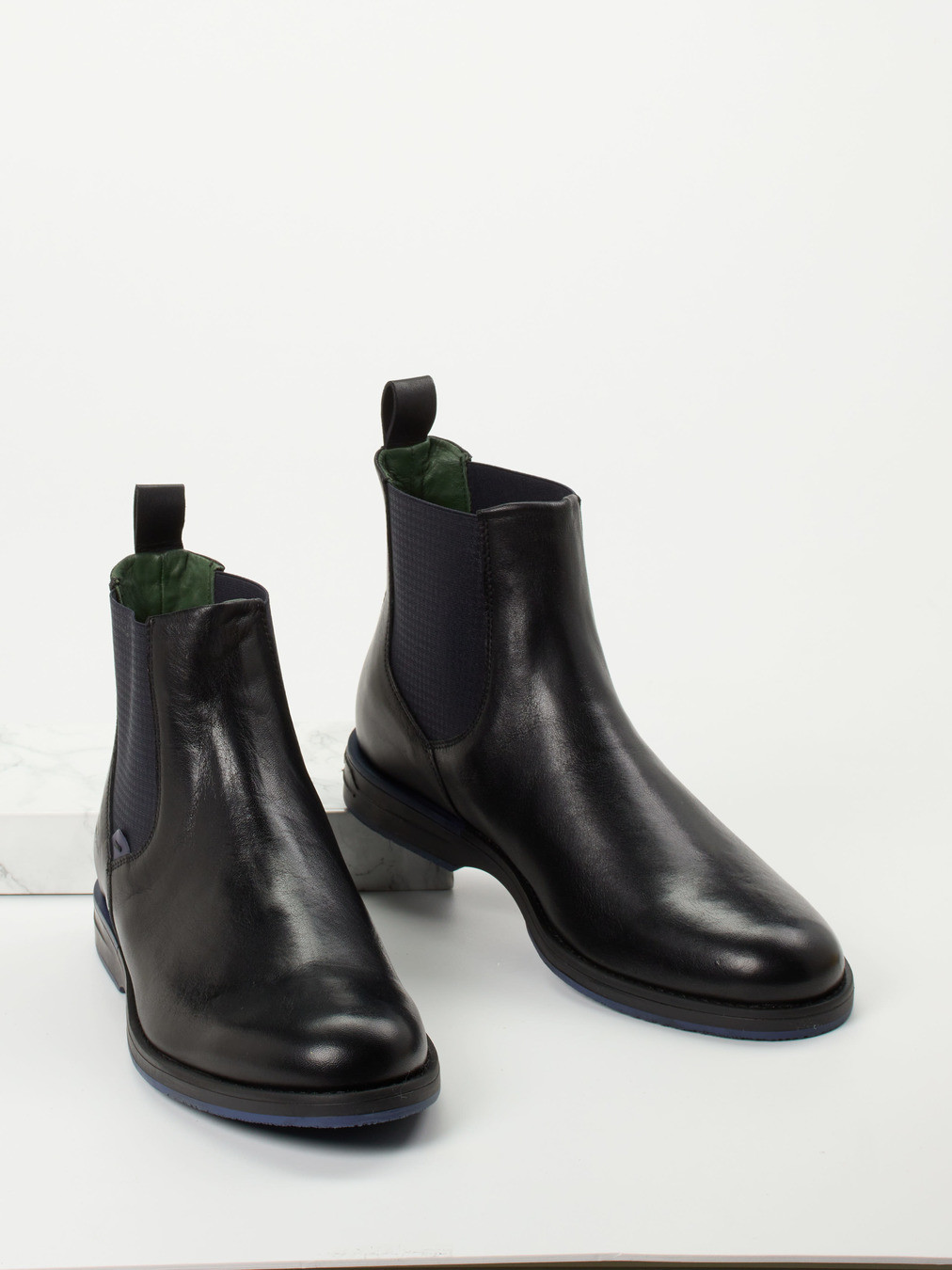 Boots schwarz 4711009020104