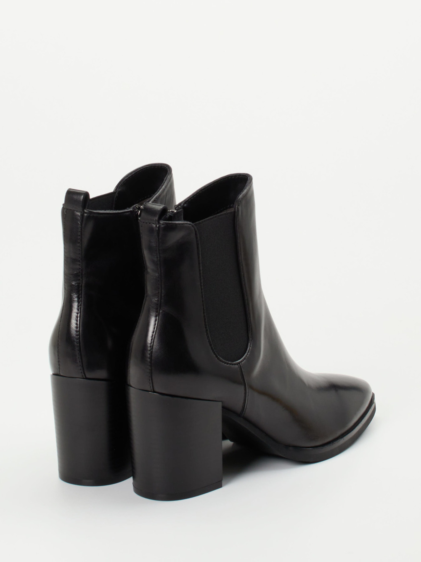 Stiefelette schwarz 1739009015703