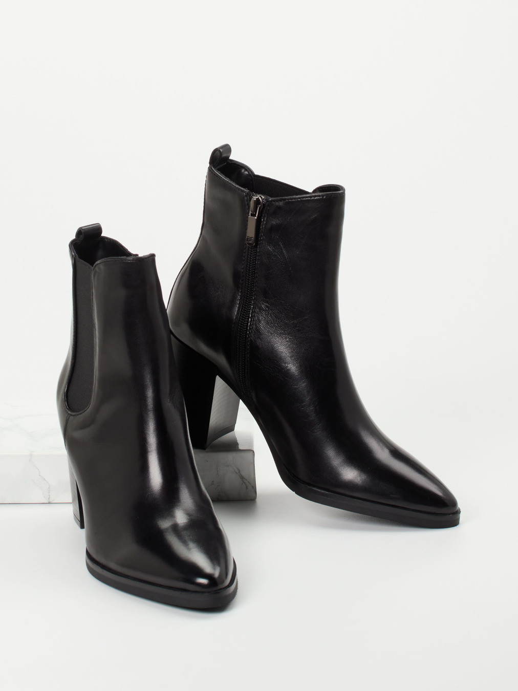 Stiefelette schwarz 1739009015704