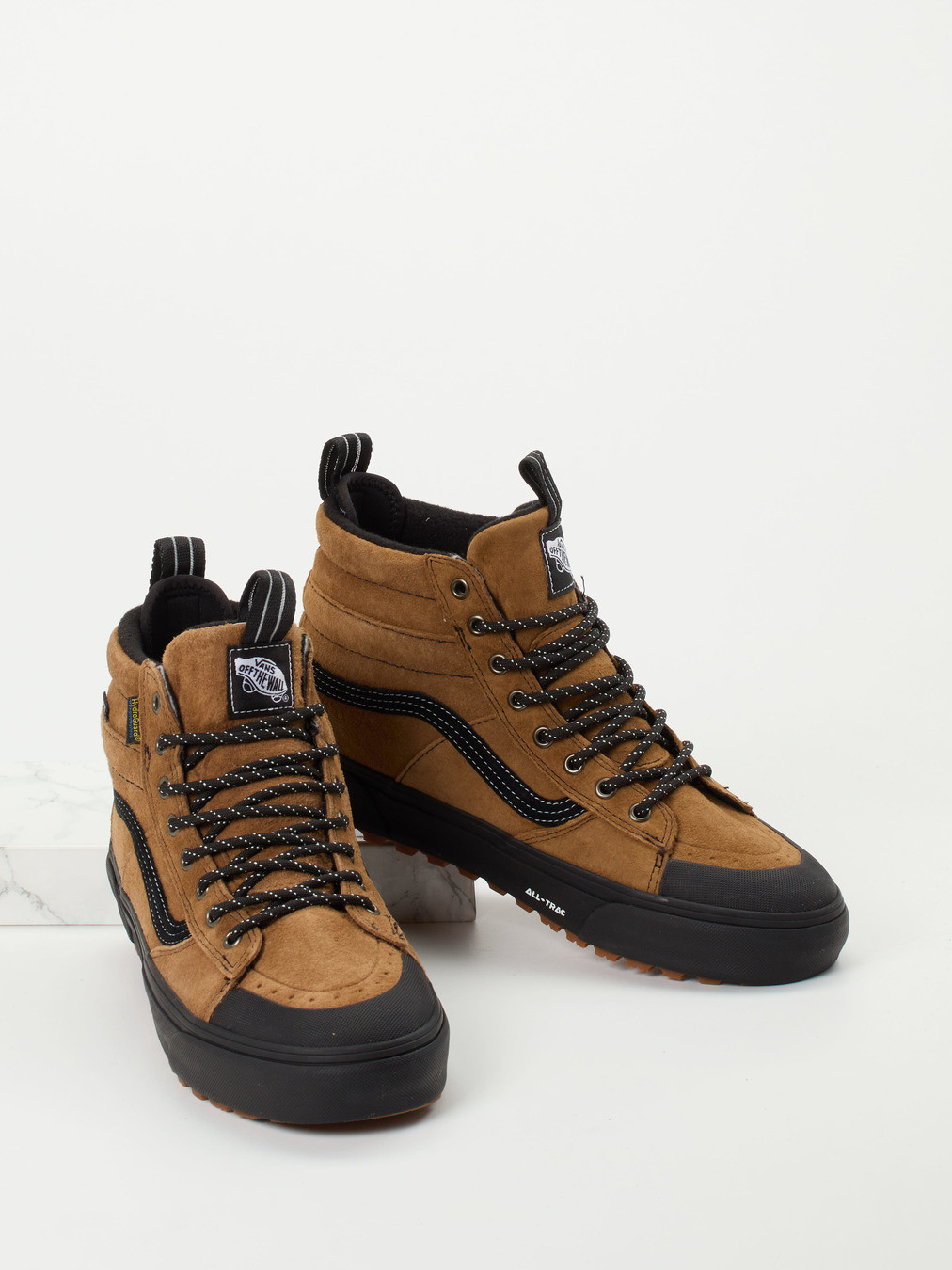 Sneaker high braun 8466200000104