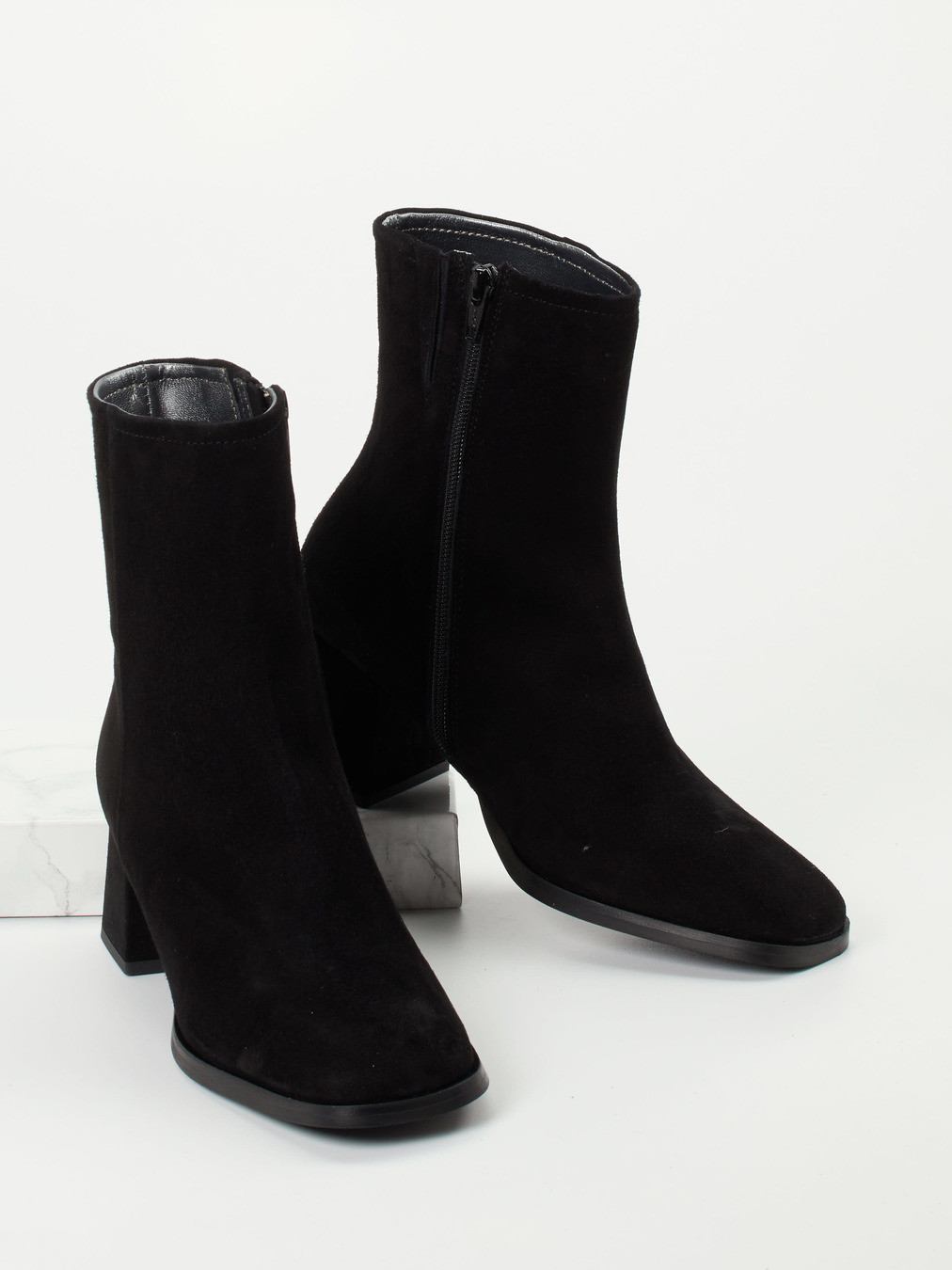 Stiefelette schwarz 1737009010404