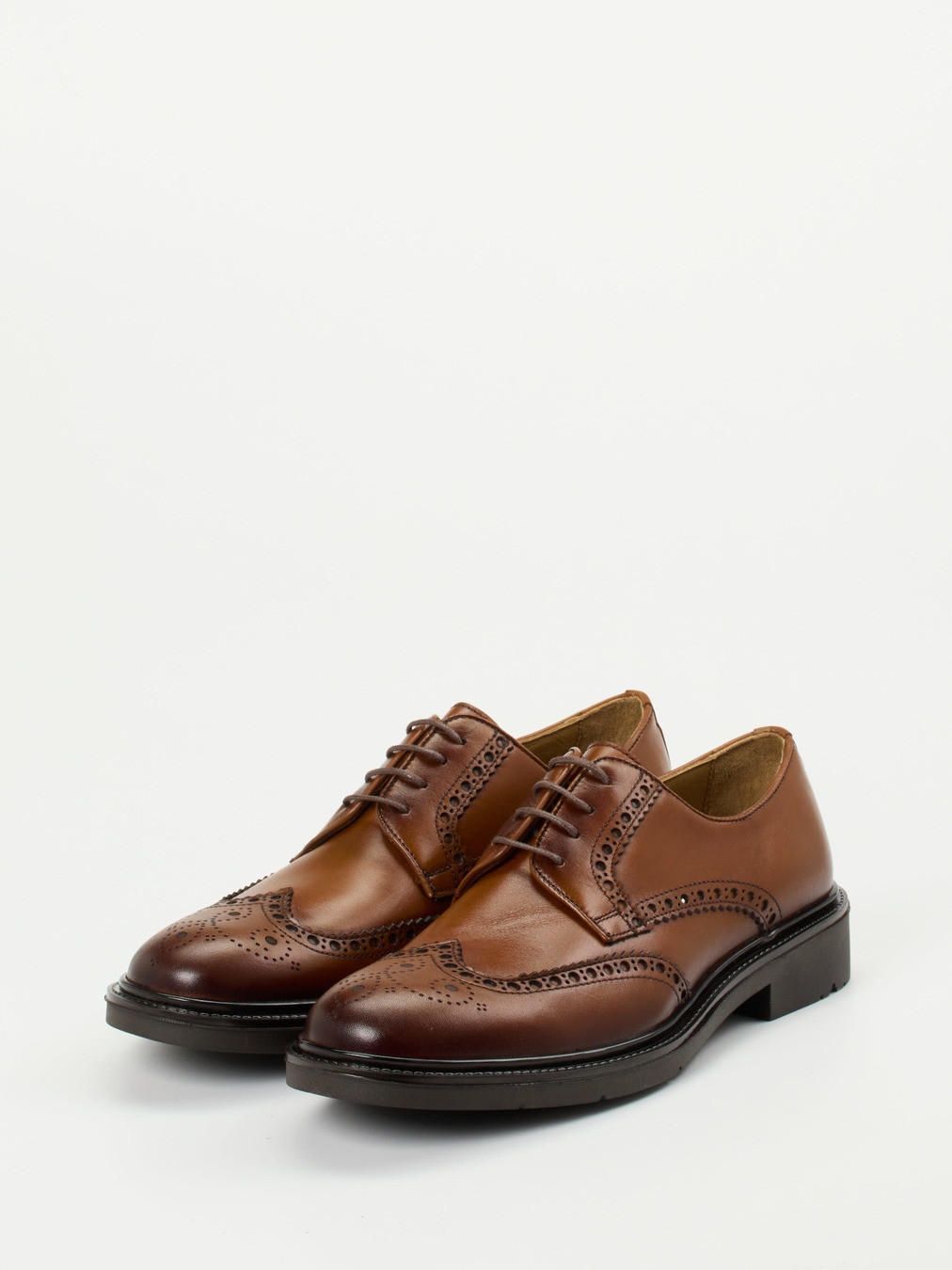 Schnürschuh braun 4610289023702