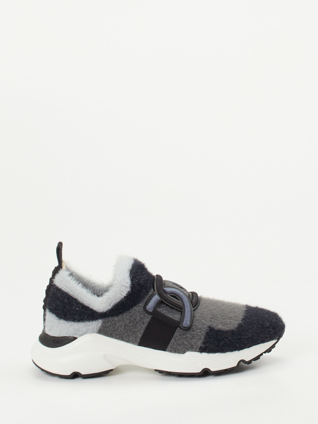 Sneaker schwarz 1665004000901