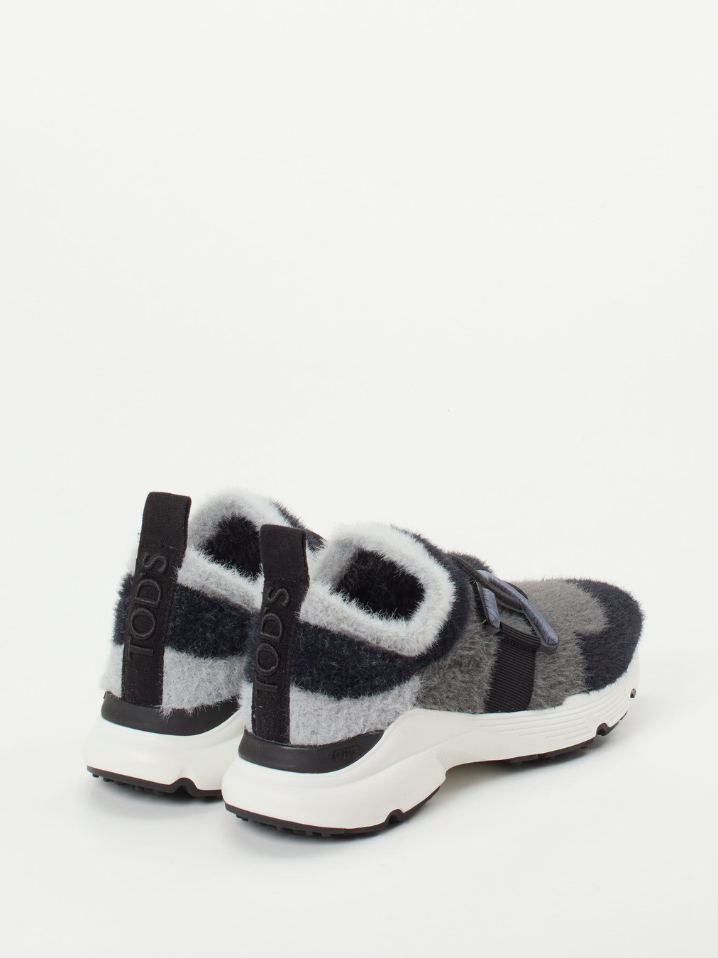 Sneaker schwarz 1665004000903