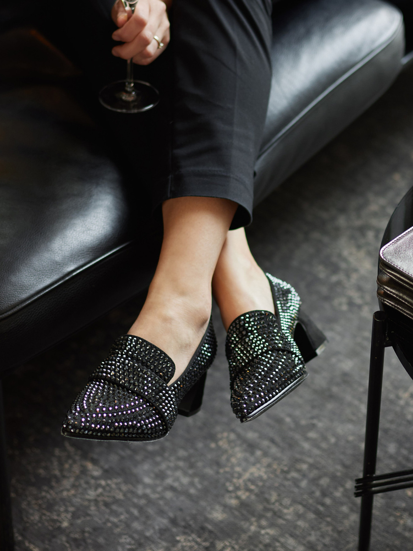 Slipper schwarz 1517009005402