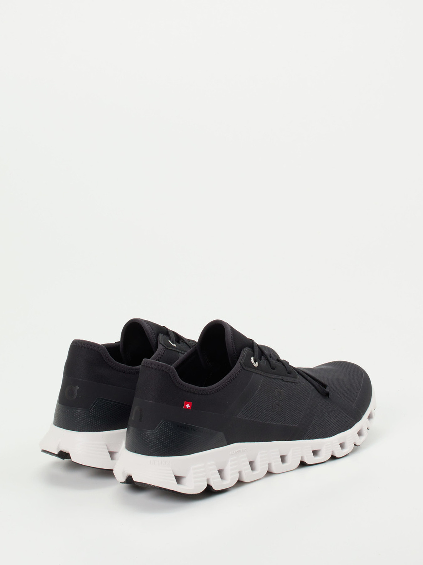 Sneaker schwarz 4661009058803