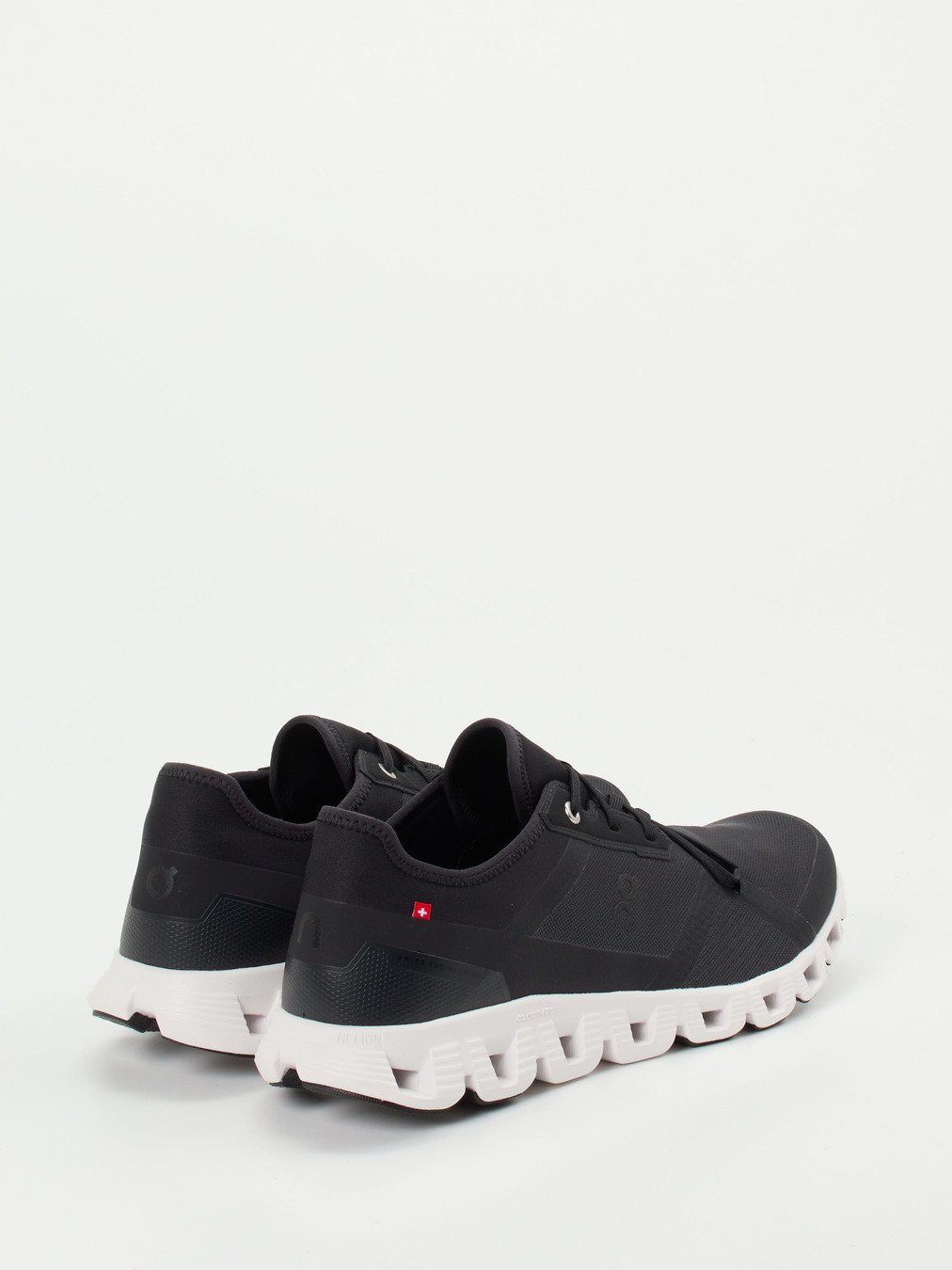 Sneaker schwarz 4661009058803