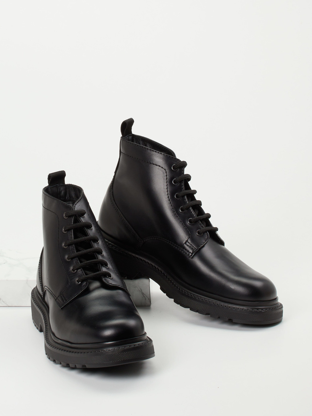 Boots schwarz 4701009077104