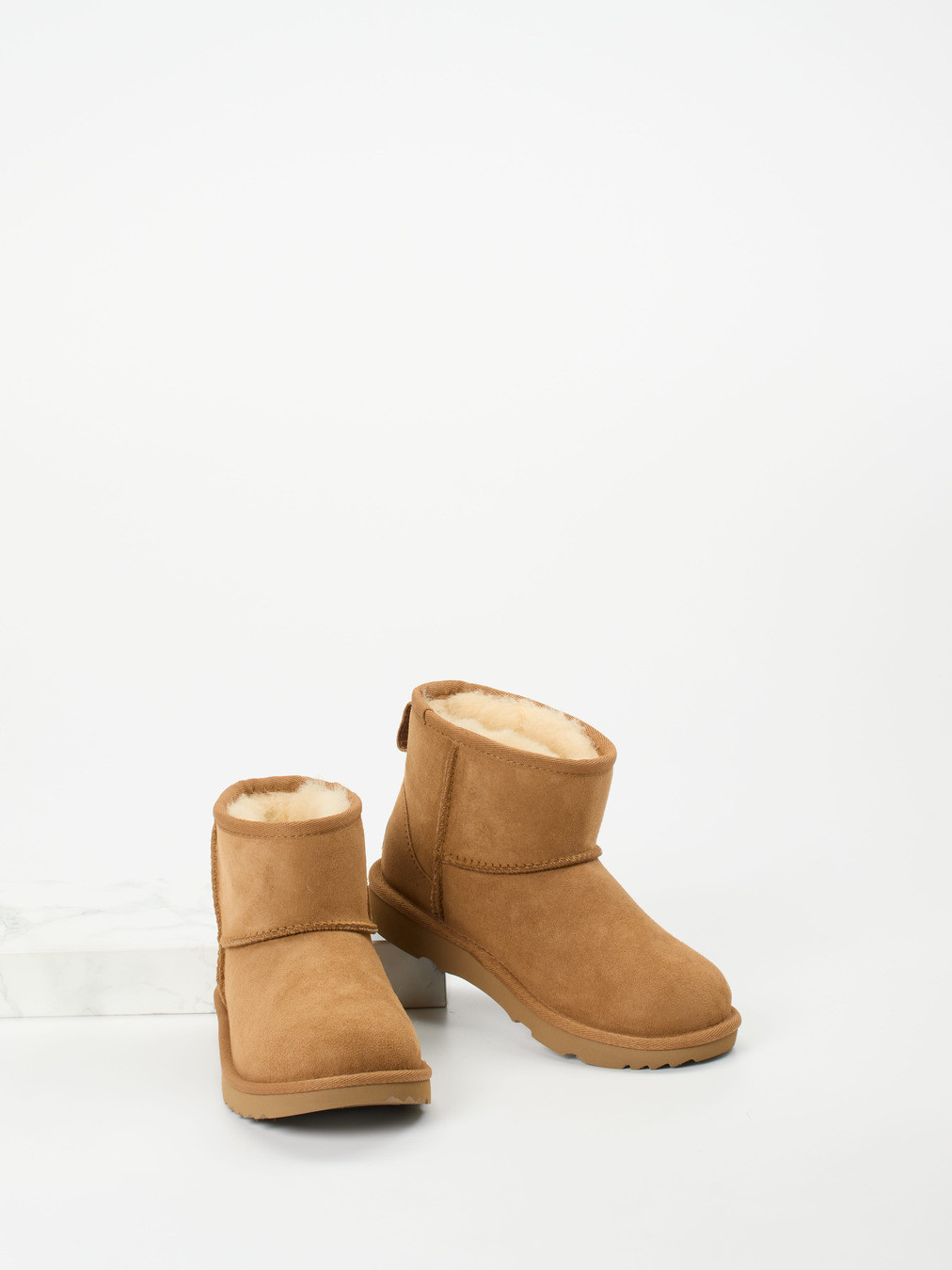 Boots Classic Mini II braun 6810289001704
