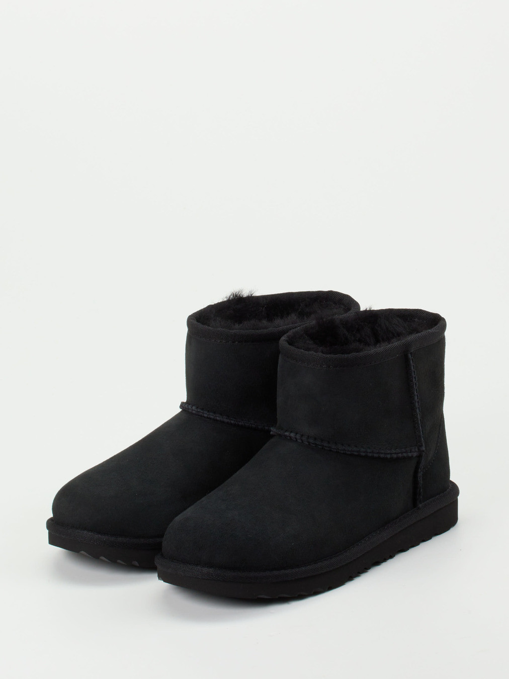 Boots Classic Mini II schwarz 6810009001902