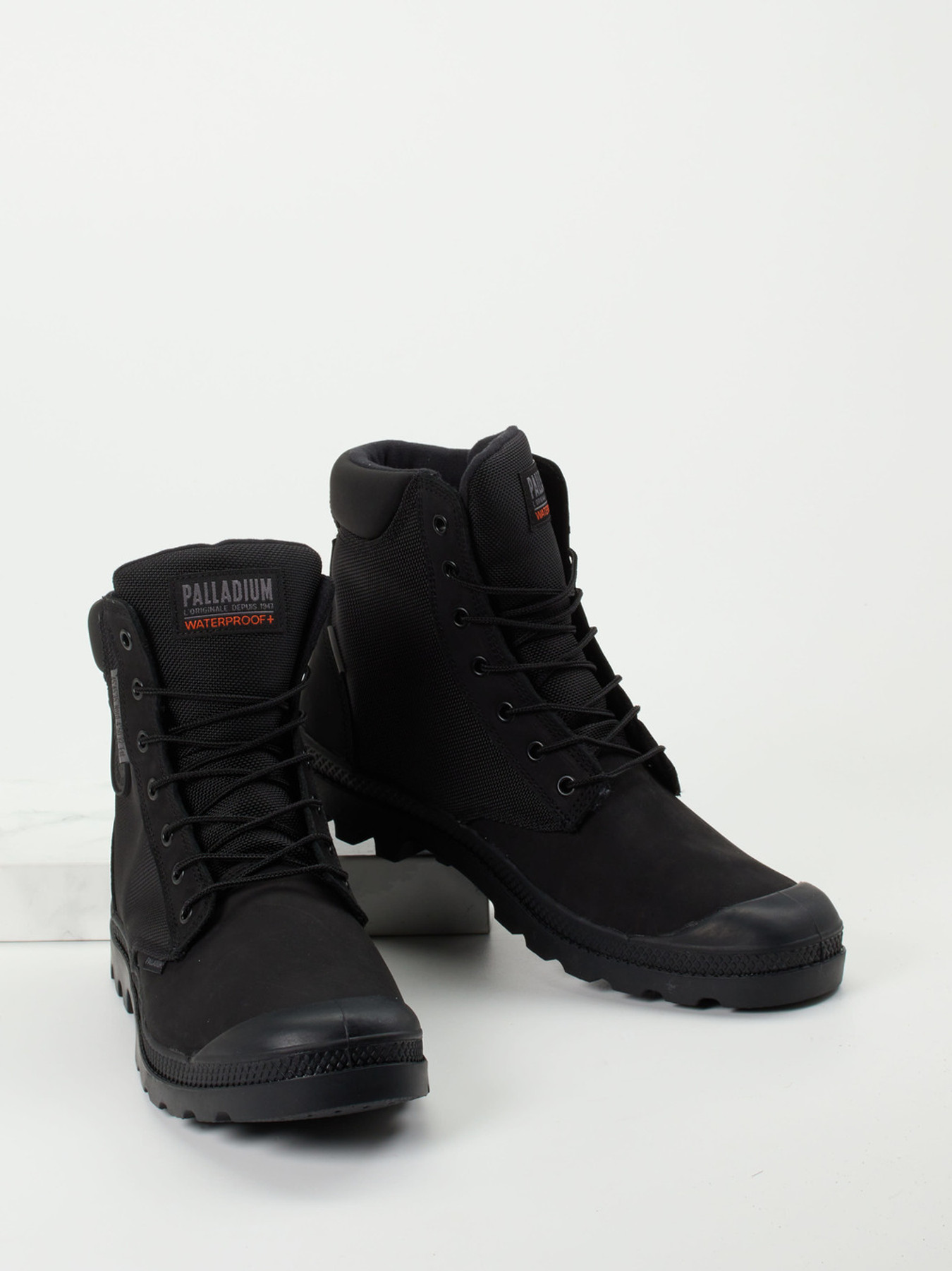 Boots schwarz 8466009007104