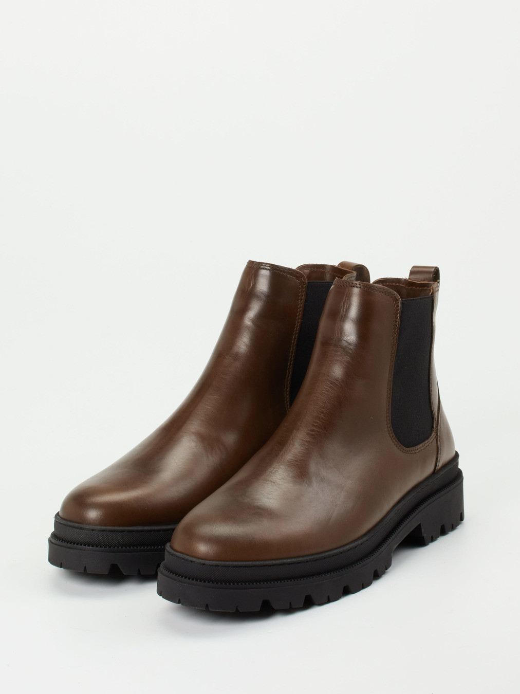 Boots braun 4811209002502