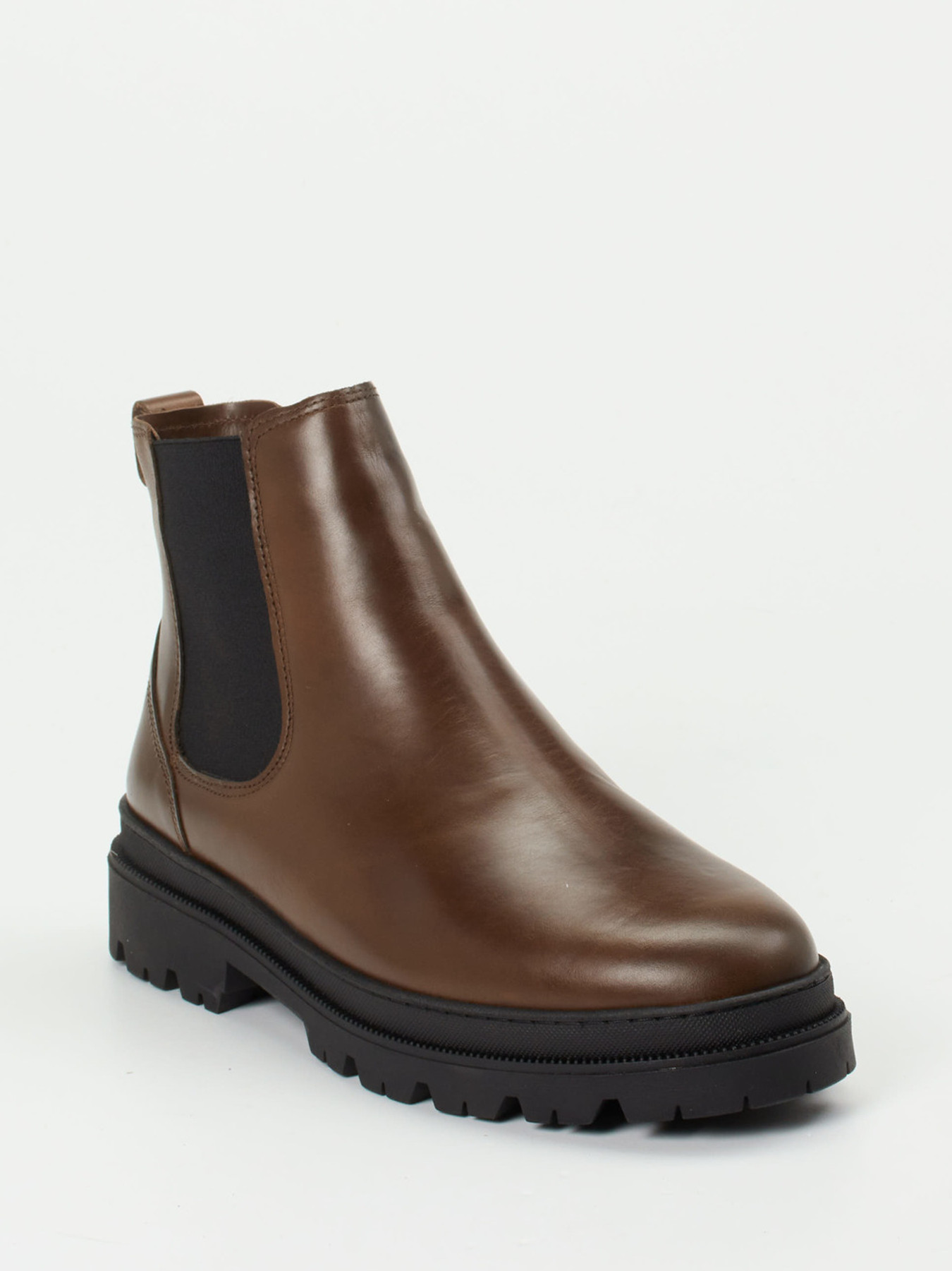 Boots braun 4811209002506