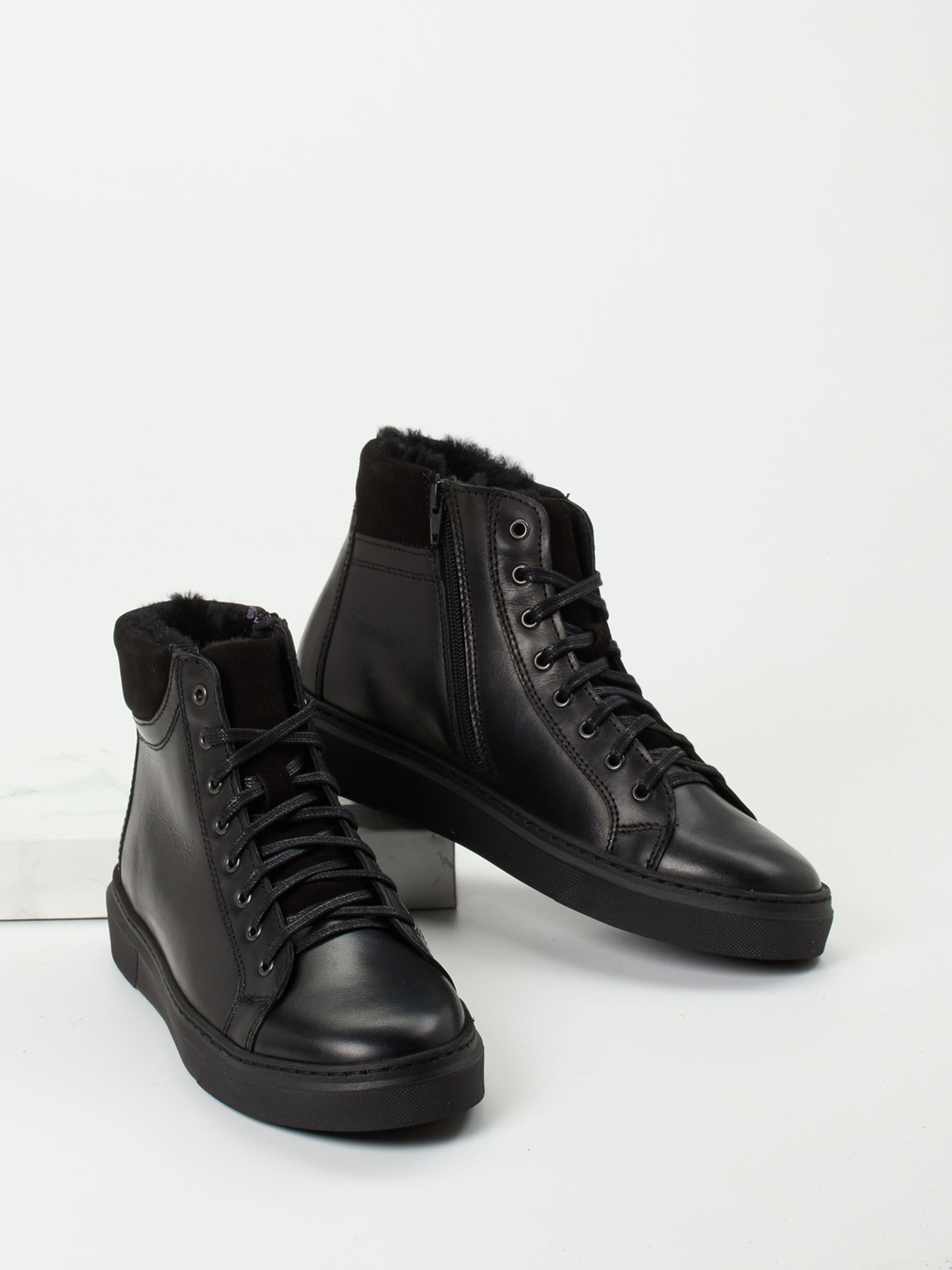 Sneaker high schwarz 4861009055104