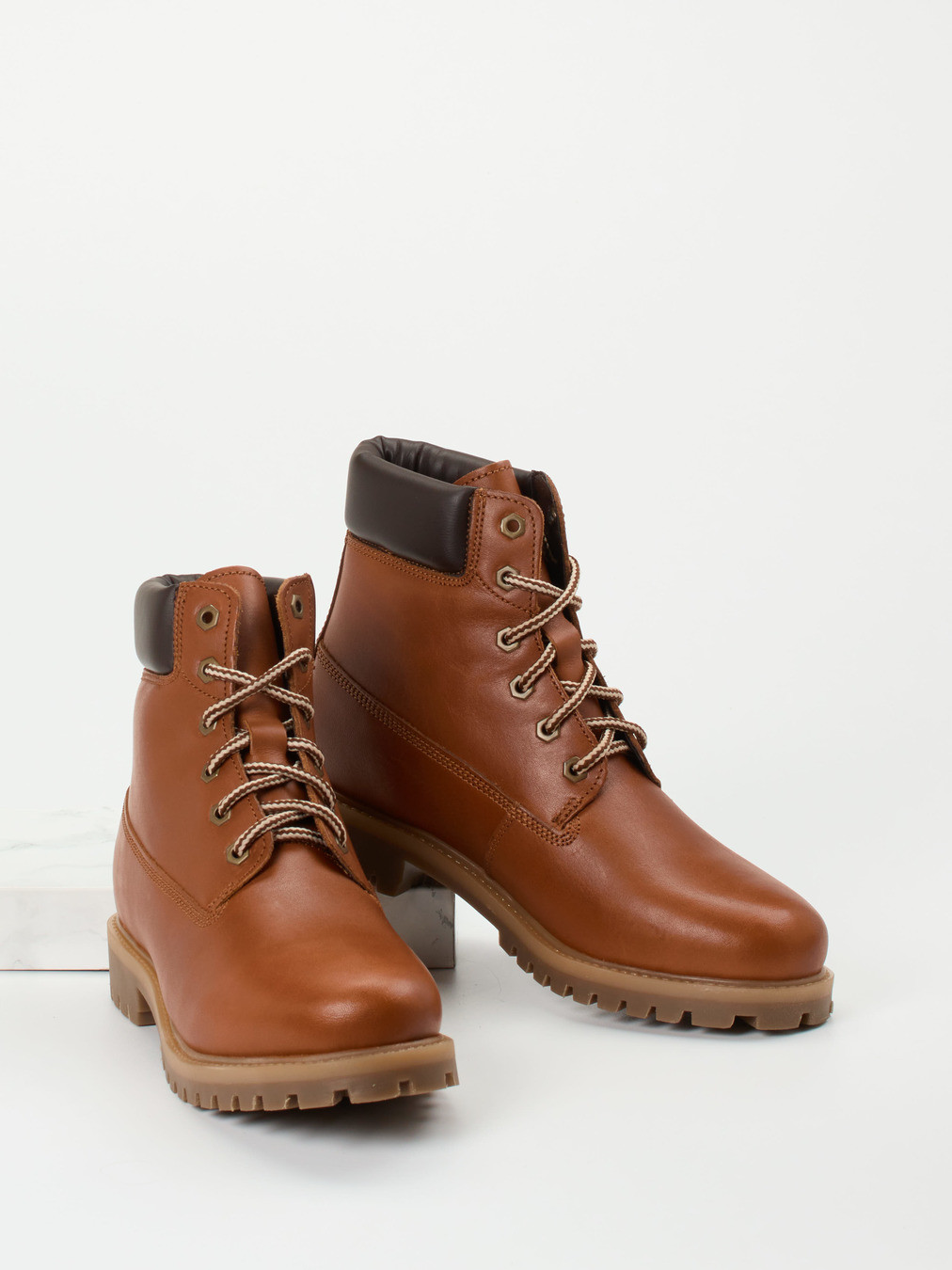 Boots braun 4801289007204