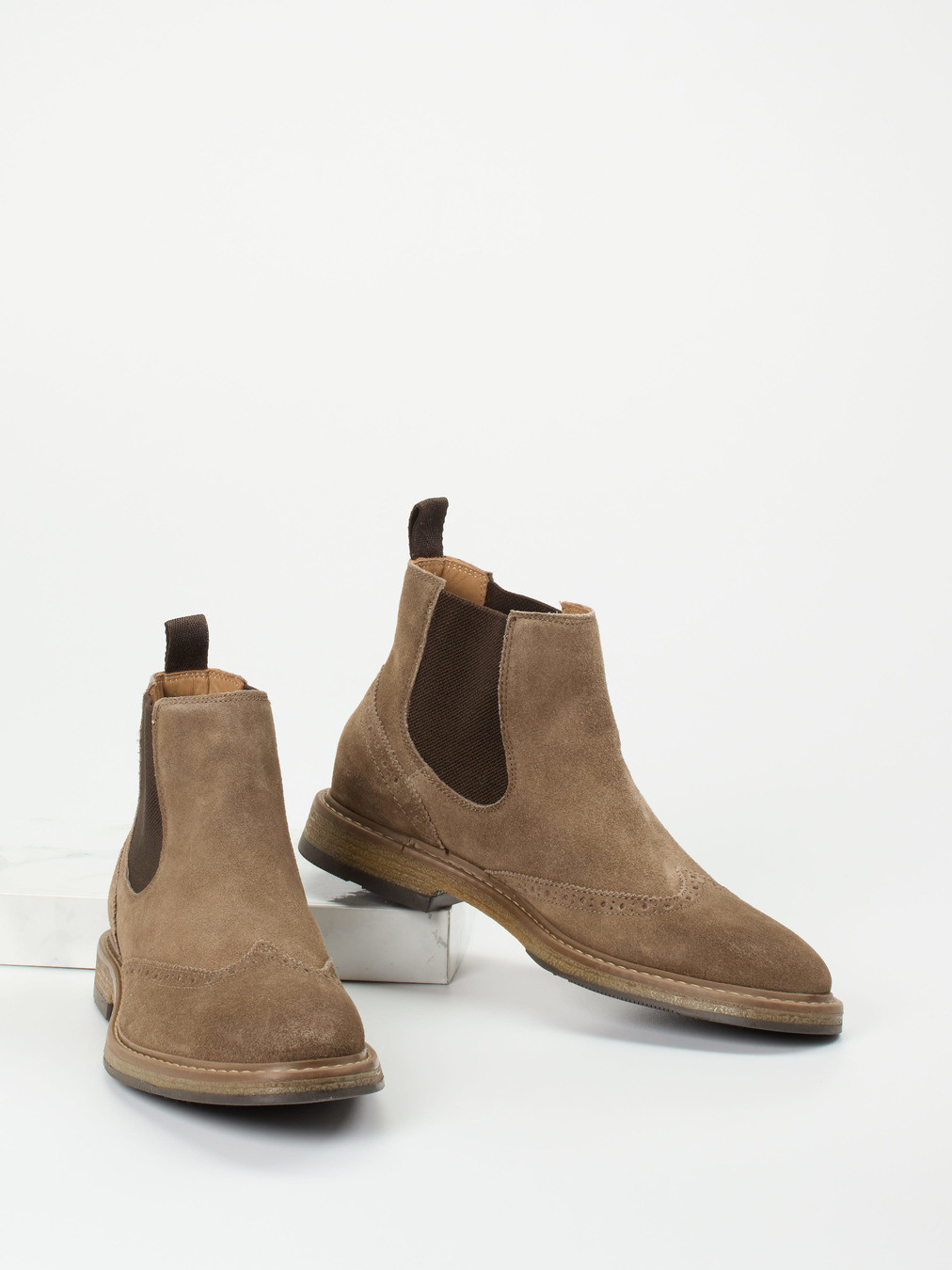 Chelsea Boots braun 4711249001804